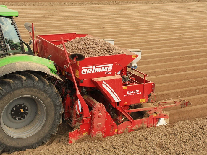 Połączenie zabiegów agrotechnicznych