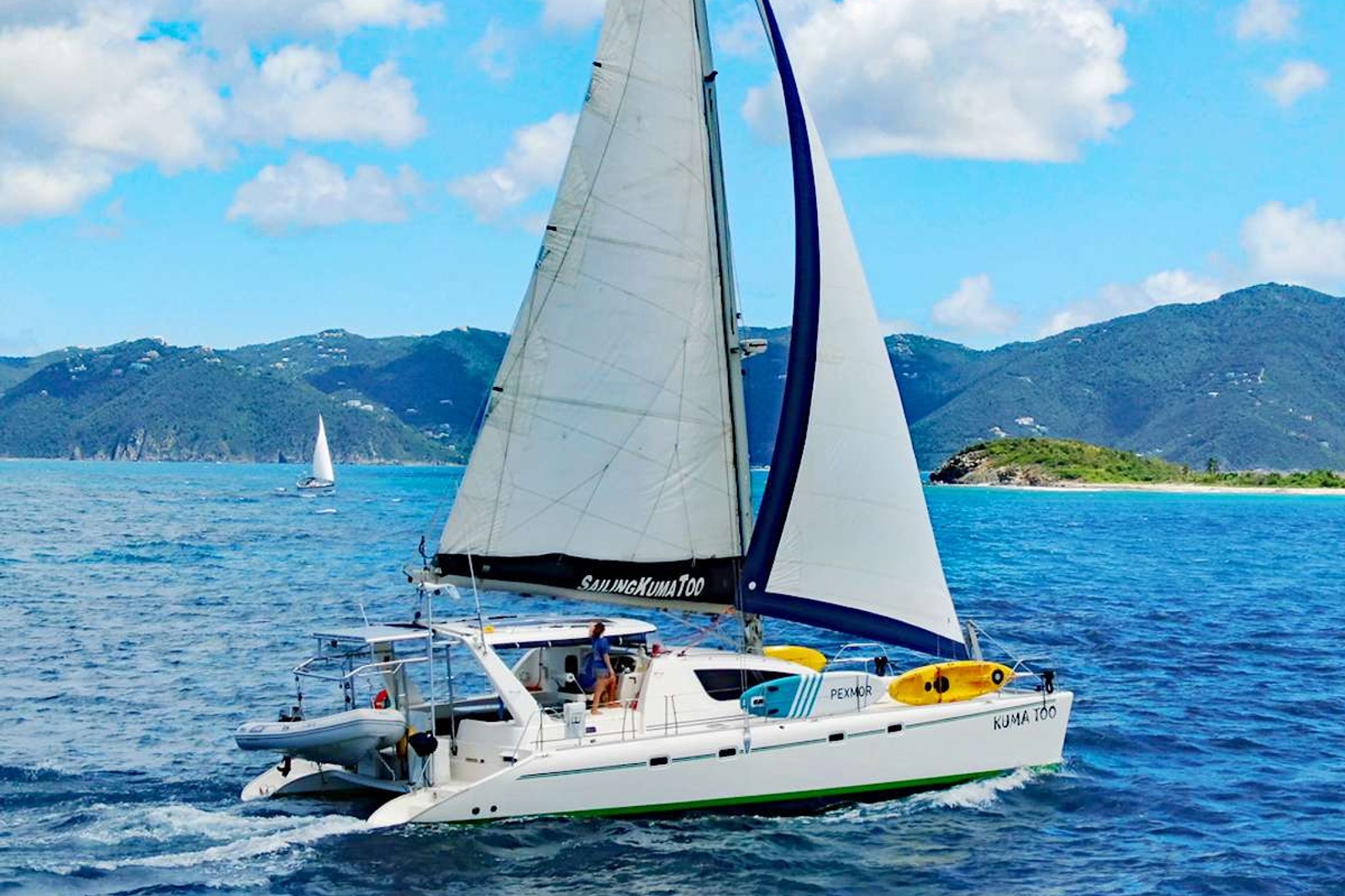 https://www.centralyachtagent.com/yachtadmin/yachtimg/yacht6411/6411brochure1.jpg