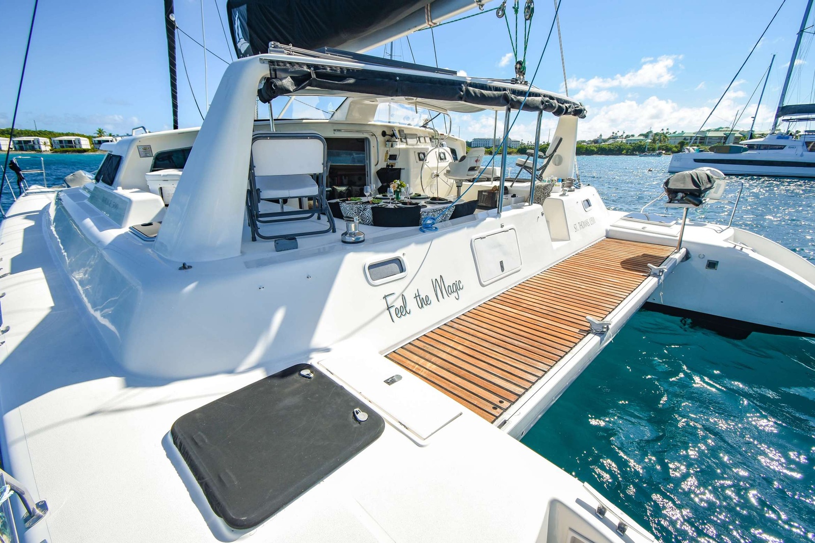 https://www.centralyachtagent.com/yachtadmin/yachtlg/yacht3515/3515brochure5.jpg