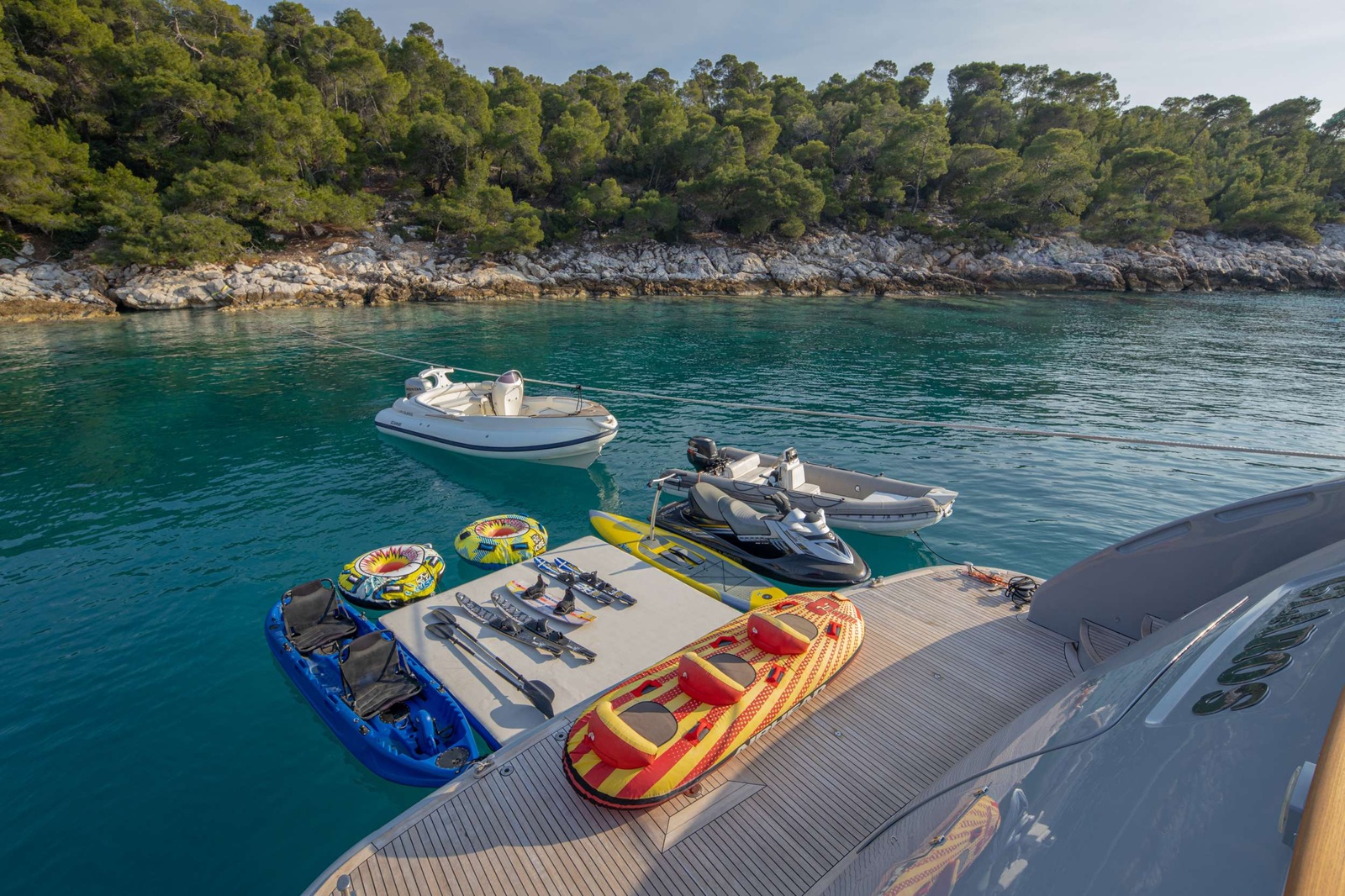 Platform & water toys