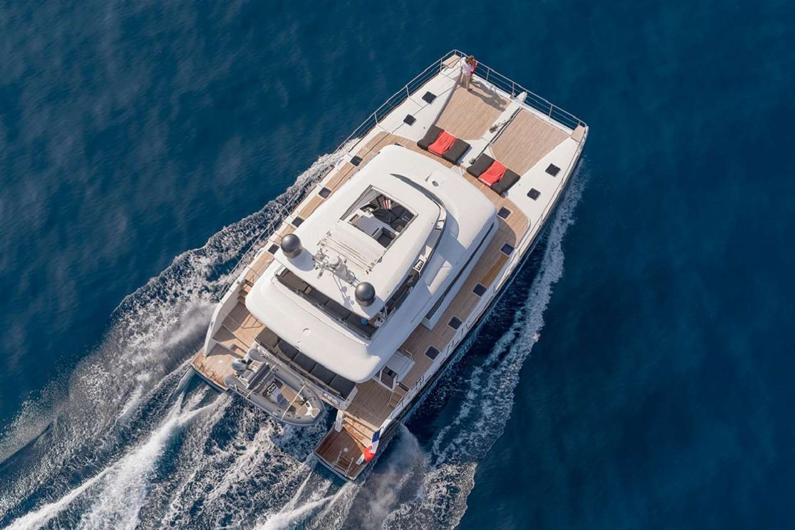 https://www.centralyachtagent.com/yachtadmin/yachtlg/yacht5027/5027brochure2.jpg