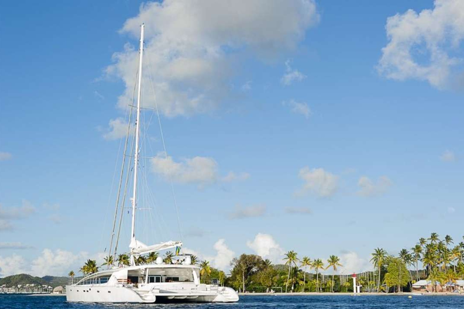 https://www.centralyachtagent.com/yachtadmin/yachtlg/yacht5516/5516brochure10.jpg