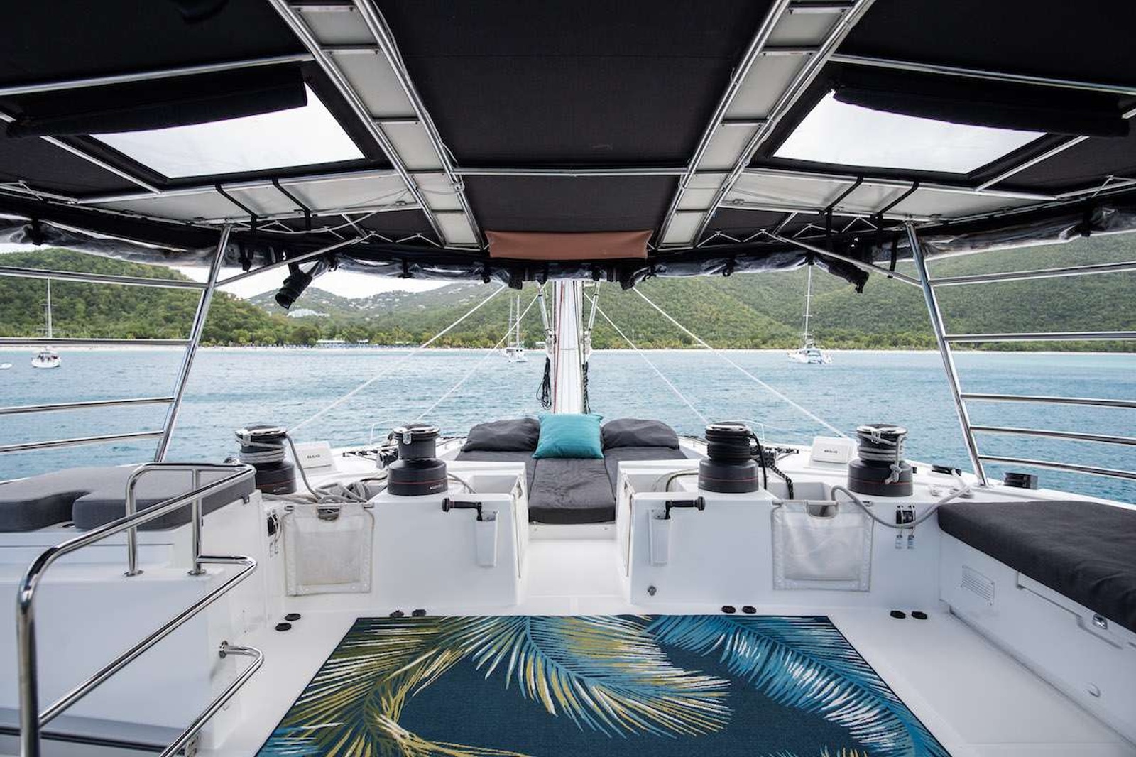 https://www.centralyachtagent.com/yachtadmin/yachtlg/yacht5621/5621brochure12.jpg