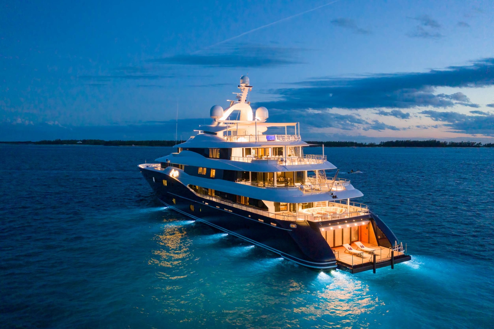 https://www.centralyachtagent.com/yachtadmin/yachtlg/yacht6066/6066brochure3.jpg