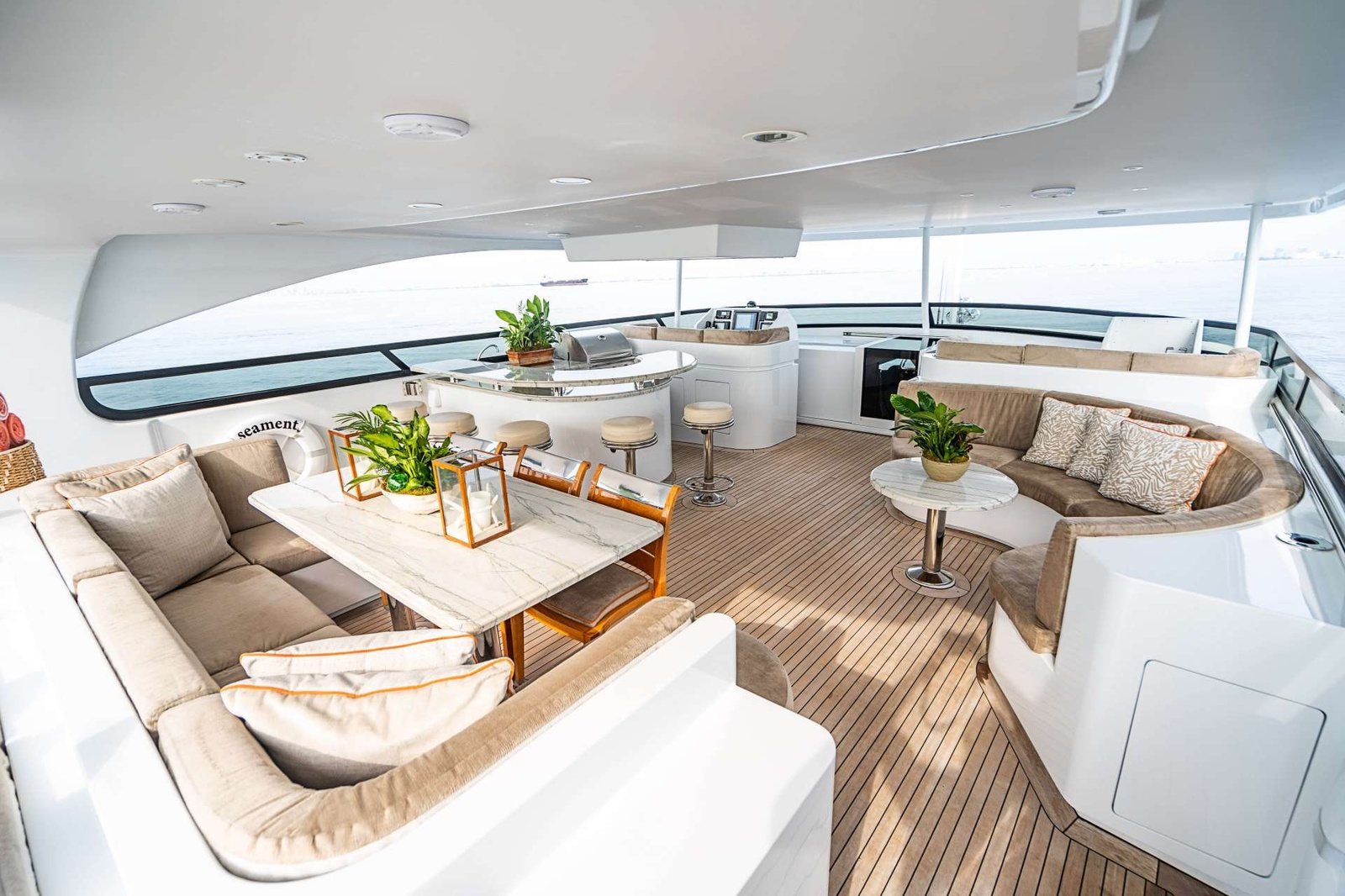 https://www.centralyachtagent.com/yachtadmin/yachtlg/yacht6595/6595brochure18.jpg