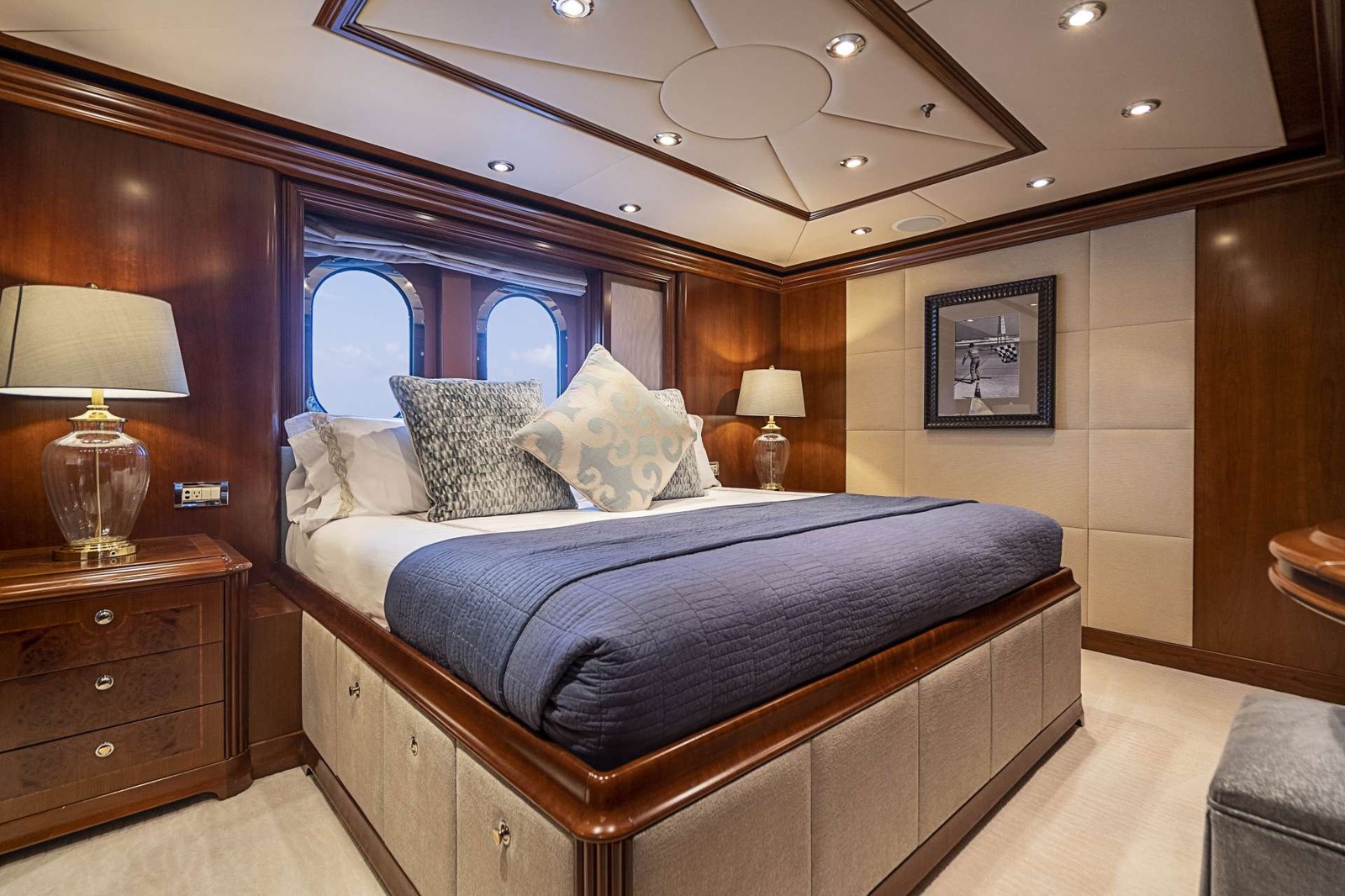 King guest stateroom 