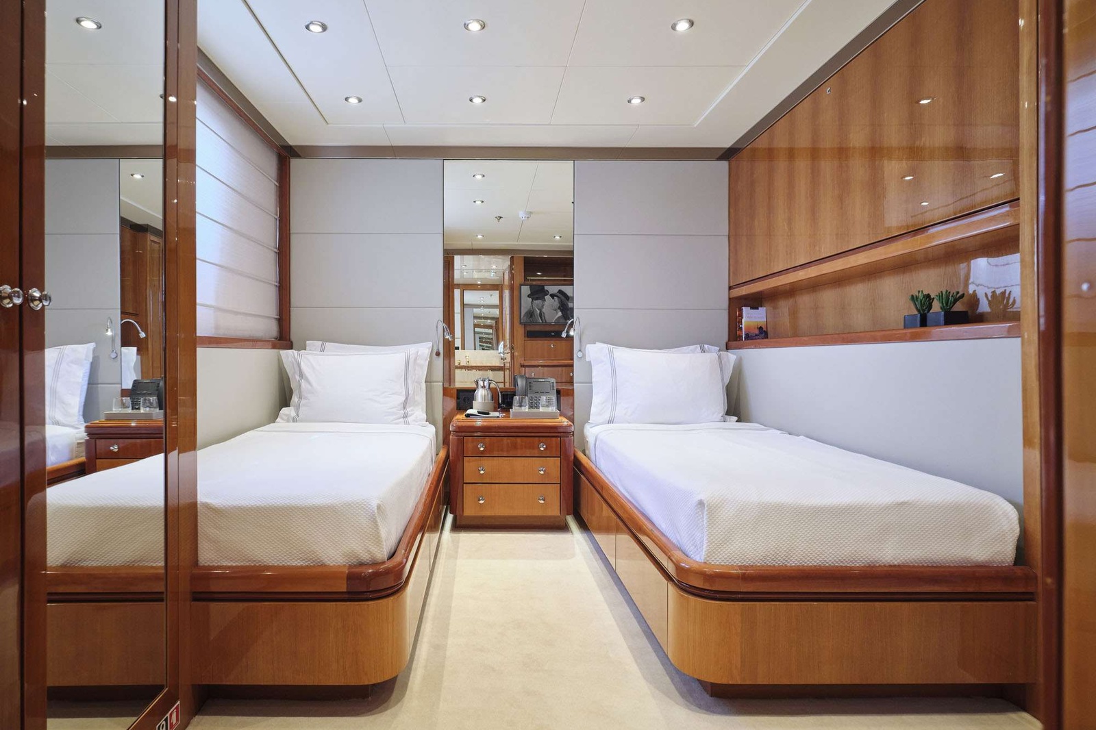 Twin Stateroom with pullman berth