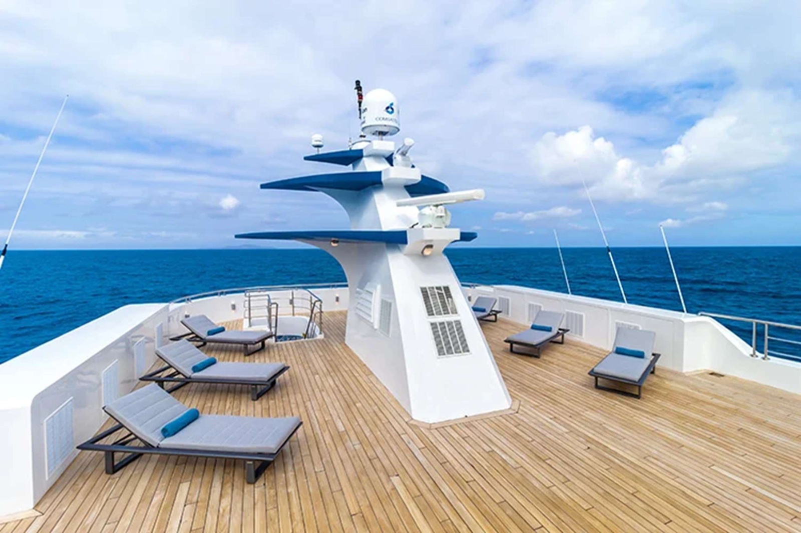 https://www.centralyachtagent.com/yachtadmin/yachtlg/yacht6771/6771brochure5.jpg