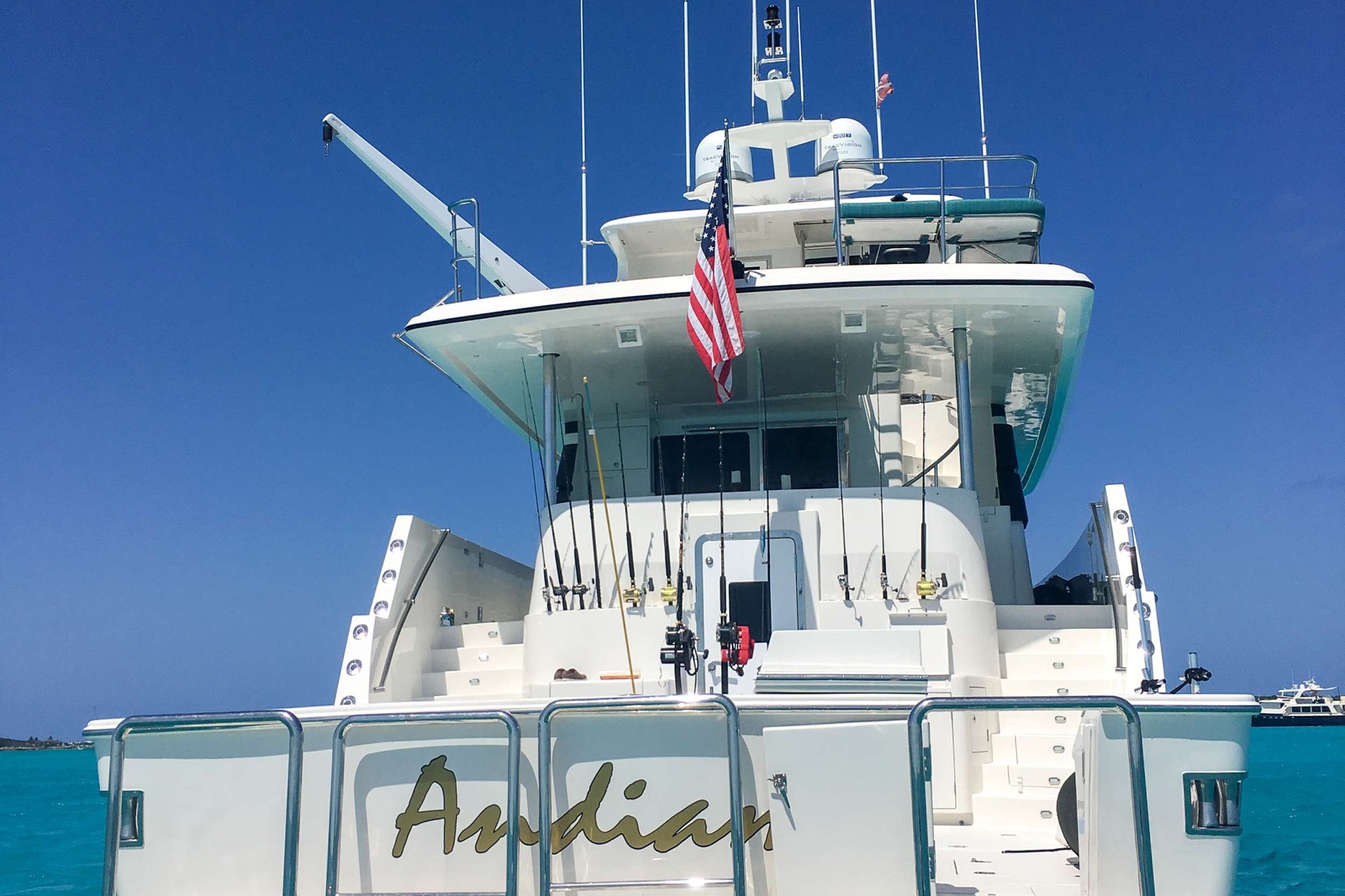 Stern and Toys Frontal View