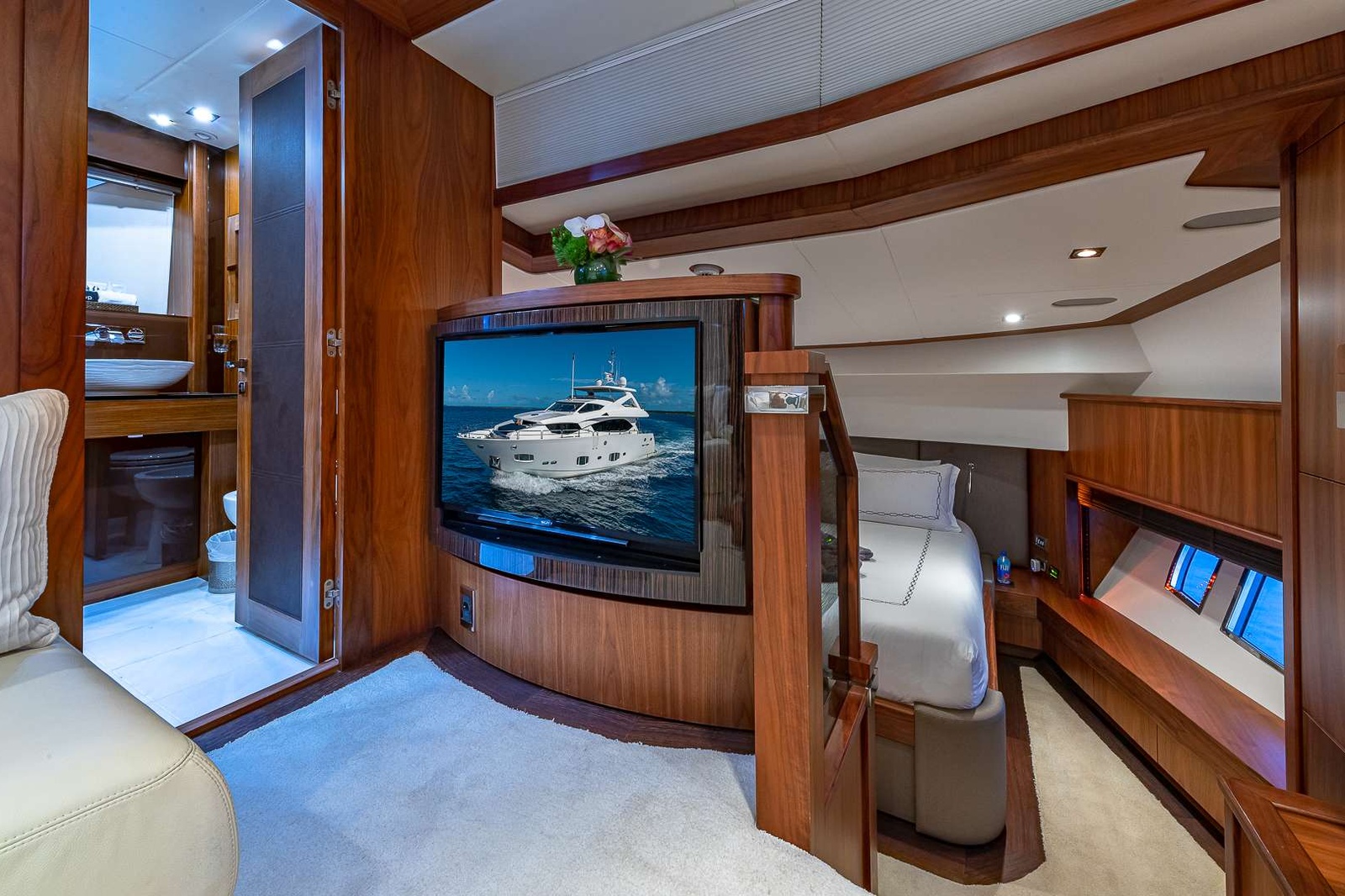 Split Level/On-Deck King Master Stateroom