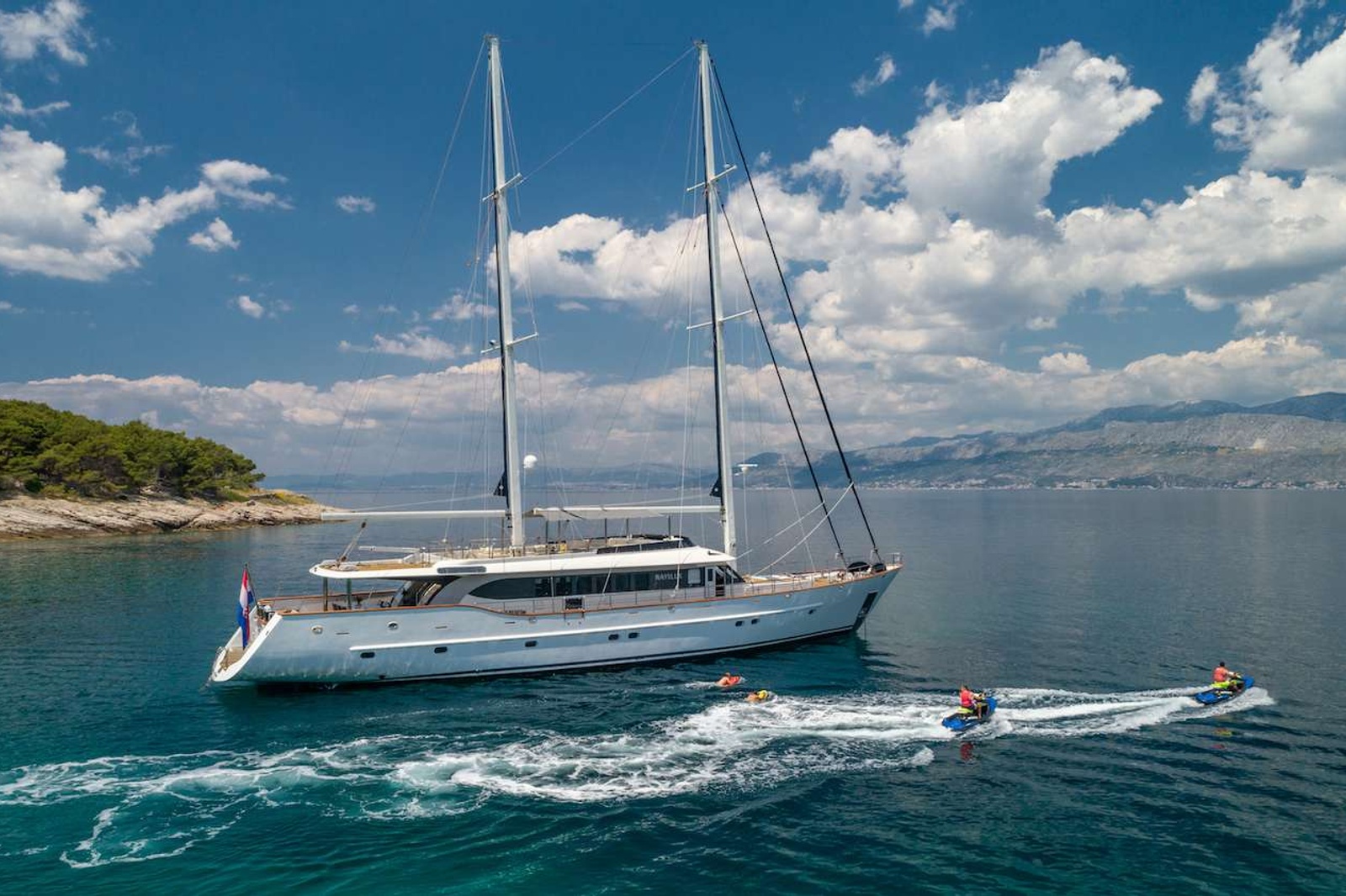 Luxury motor sailer yacht NAVILUX