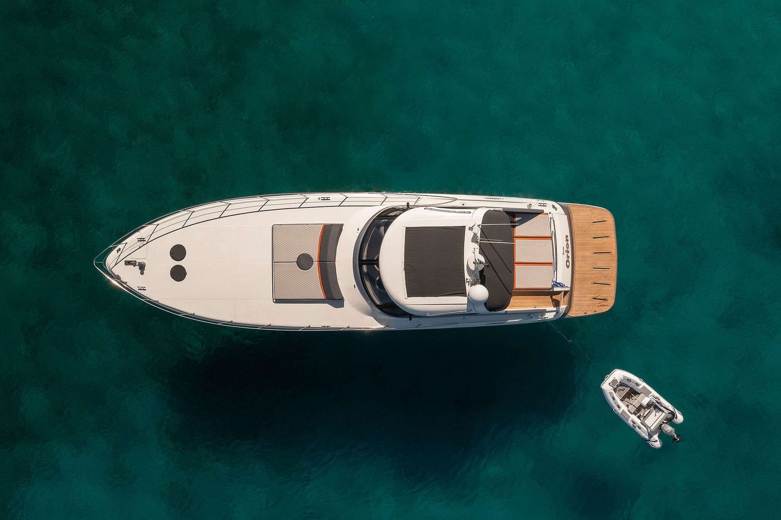 https://www.centralyachtagent.com/yachtadmin/yachtlg/yacht7181/7181brochure4.jpg