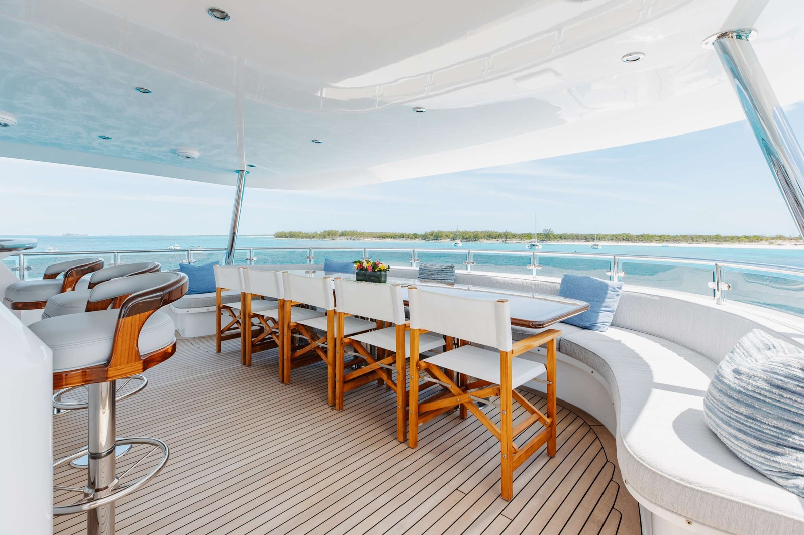 https://www.centralyachtagent.com/yachtadmin/yachtlg/yacht7205/7205brochure5.jpg