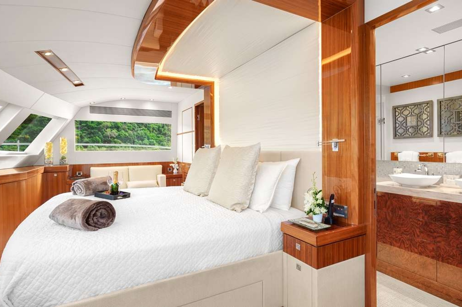 VIP King Stateroom