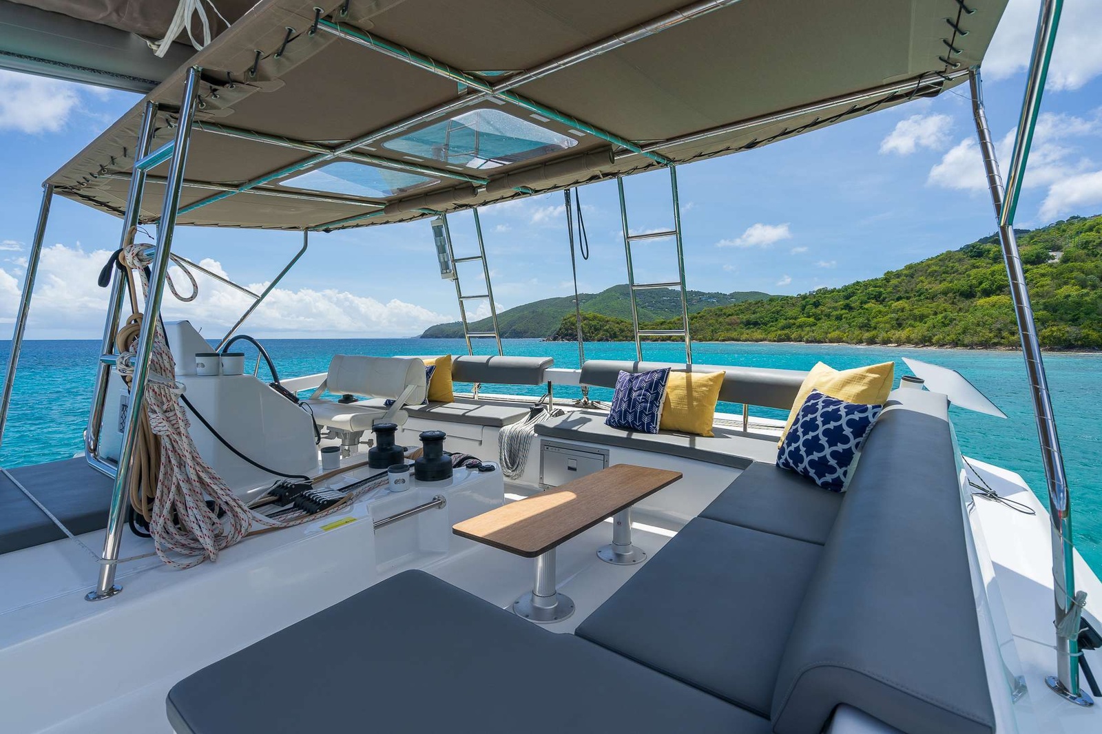 https://www.centralyachtagent.com/yachtadmin/yachtlg/yacht7957/7957brochure15.jpg