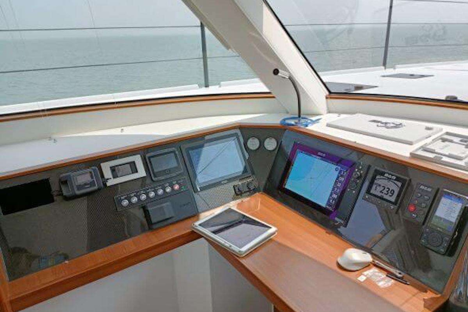 https://www.centralyachtagent.com/yachtadmin/yachtlg/yacht8776/8776brochure15.jpg