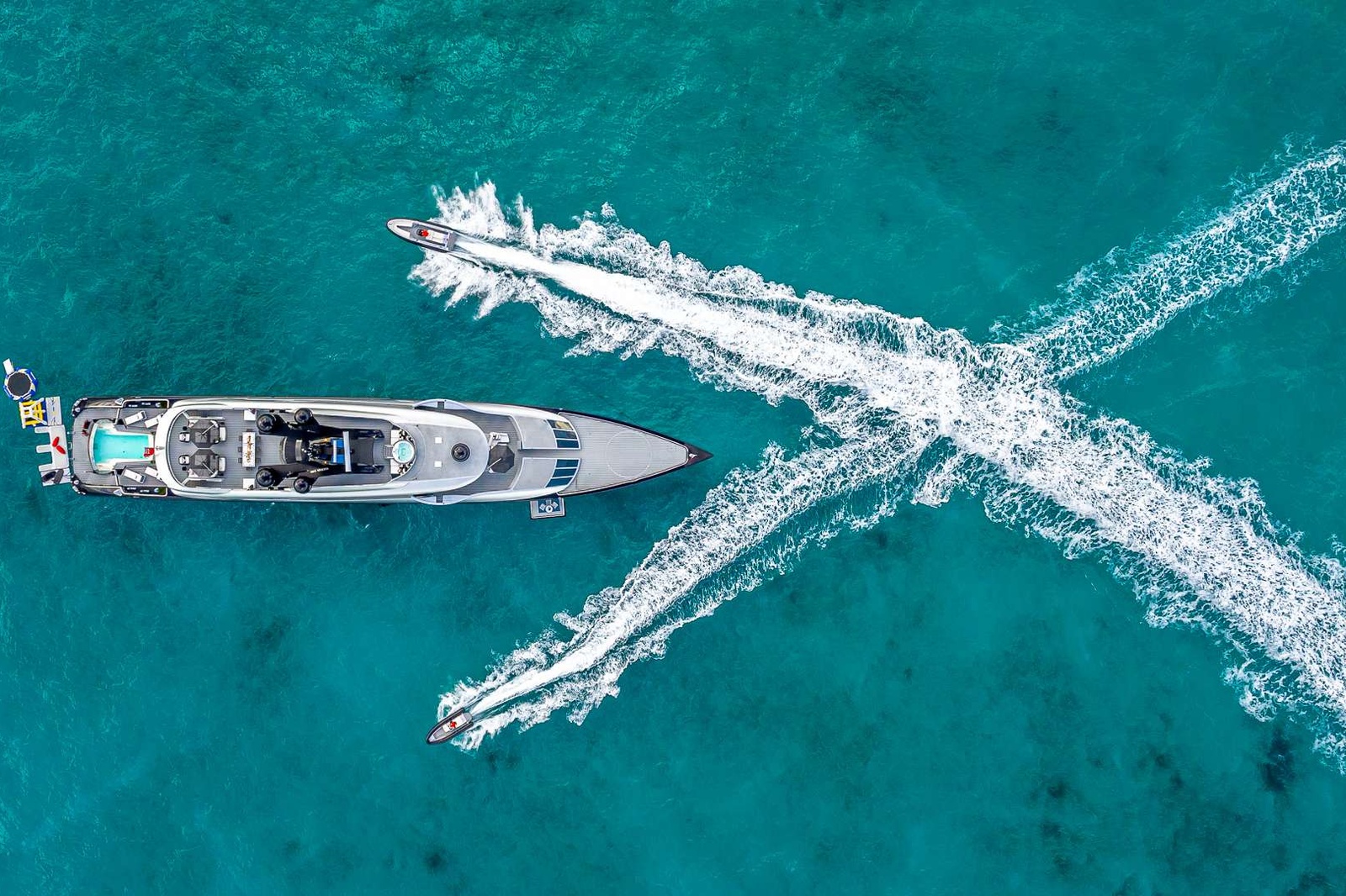 https://www.centralyachtagent.com/yachtadmin/yachtlg/yacht8936/8936brochure5.jpg