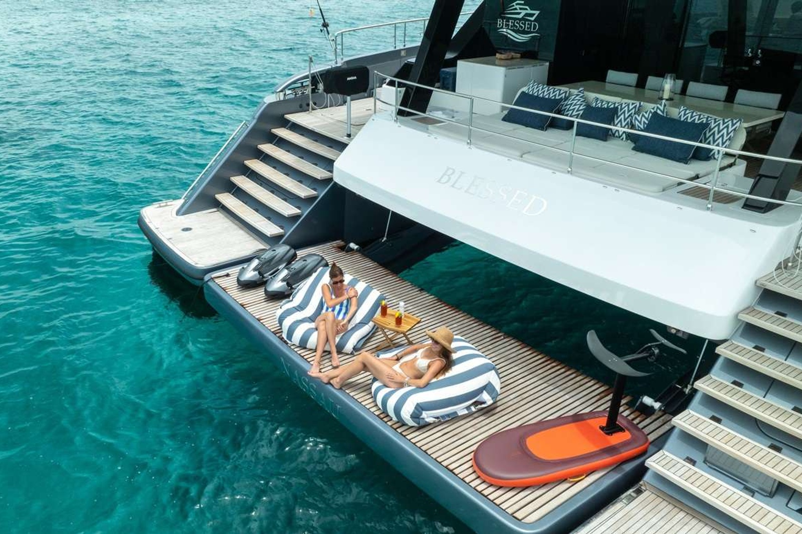 https://www.centralyachtagent.com/yachtadmin/yachtlg/yacht9149/9149brochure18.jpg