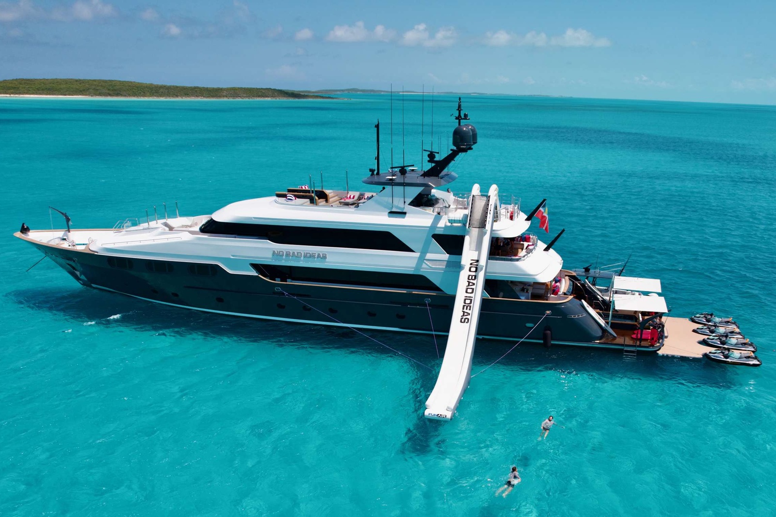 https://www.centralyachtagent.com/yachtadmin/yachtlg/yacht9373/9373brochure1.jpg