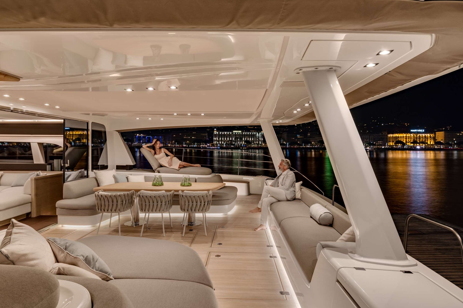 https://www.centralyachtagent.com/yachtadmin/yachtlg/yacht9374/9374brochure7.jpg