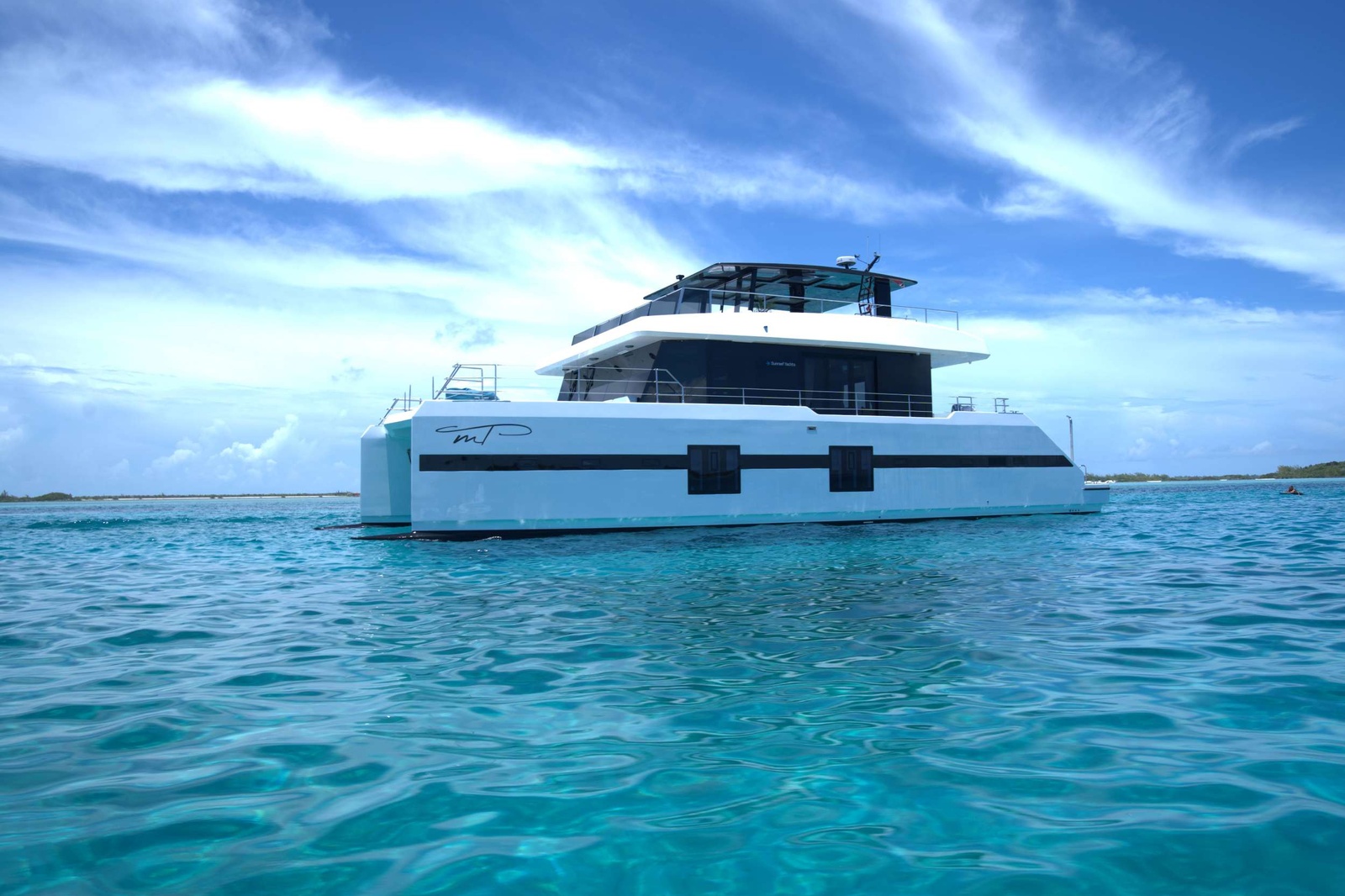 https://www.centralyachtagent.com/yachtadmin/yachtlg/yacht9383/9383brochure1.jpg