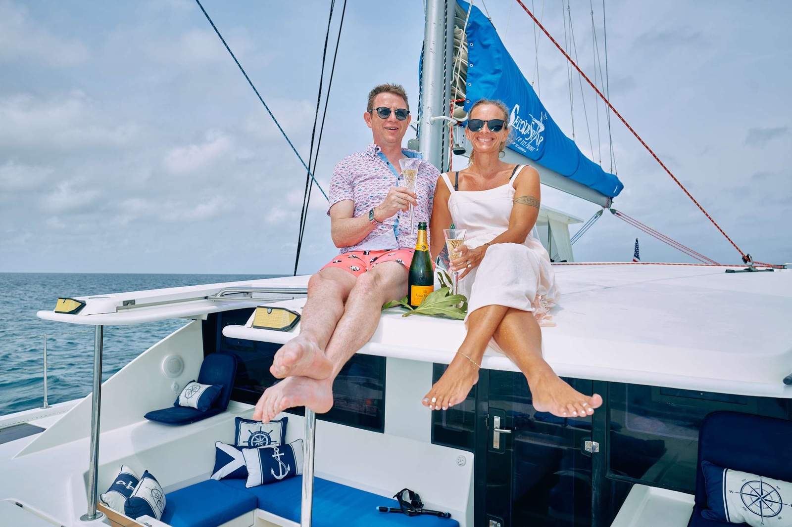 https://www.centralyachtagent.com/yachtadmin/yachtlg/yacht9426/9426brochure14.jpg