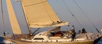 https://www.centralyachtagent.com/yachtadmin/yachtlg/yacht3590/3590brochure12.jpg