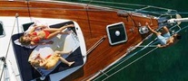 https://www.centralyachtagent.com/yachtadmin/yachtlg/yacht4221/4221brochure5.jpg