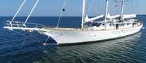 https://www.centralyachtagent.com/yachtadmin/yachtlg/yacht6503/6503brochure1.jpg