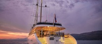 https://www.centralyachtagent.com/yachtadmin/yachtlg/yacht7084/7084brochure19.jpg