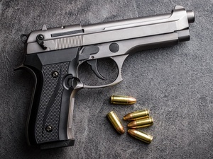 Beretta 92FS Semi-Automatic Pistol - Sportsmans Gunshop