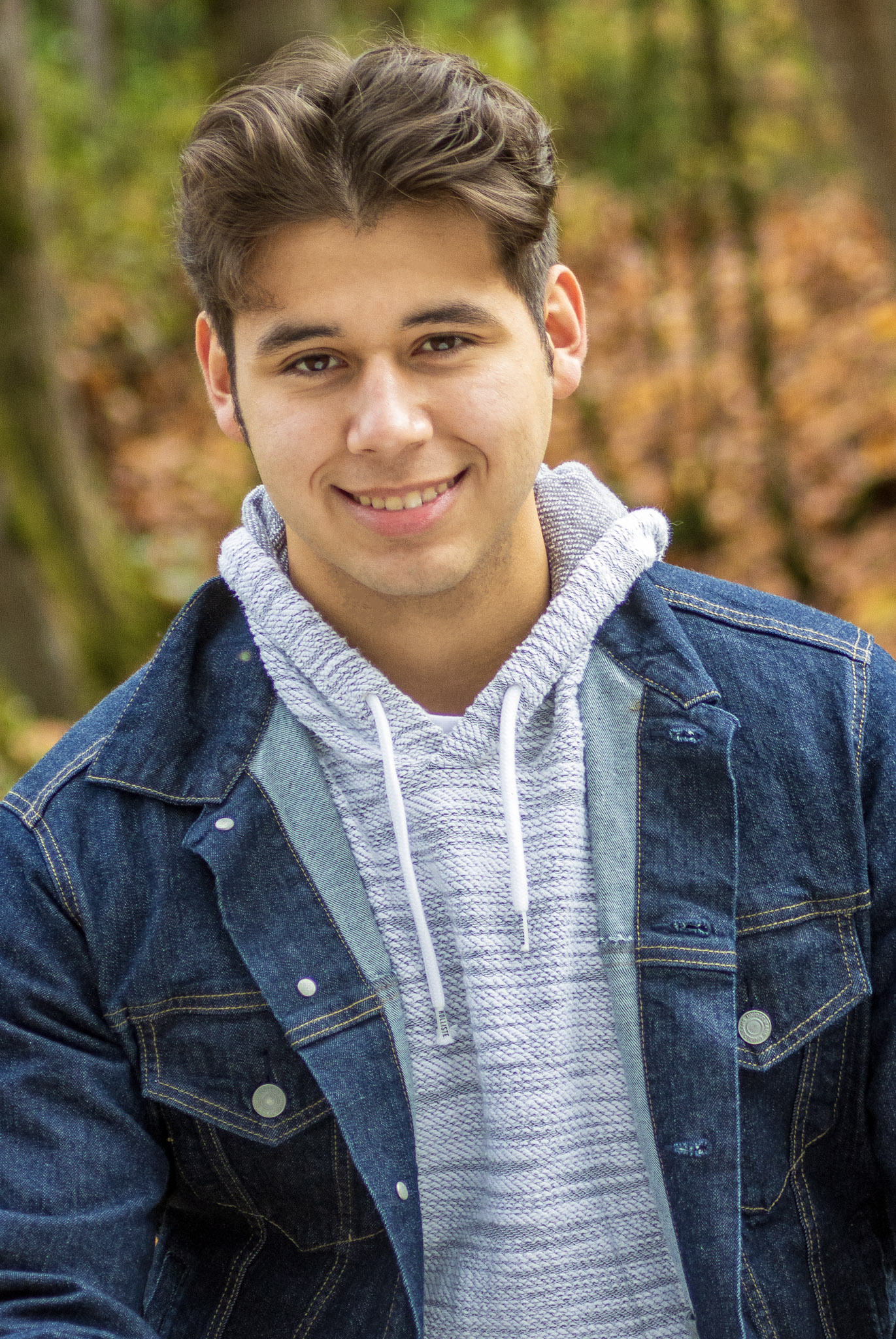 Brandon B. teaches tennis lessons in Renton, WA