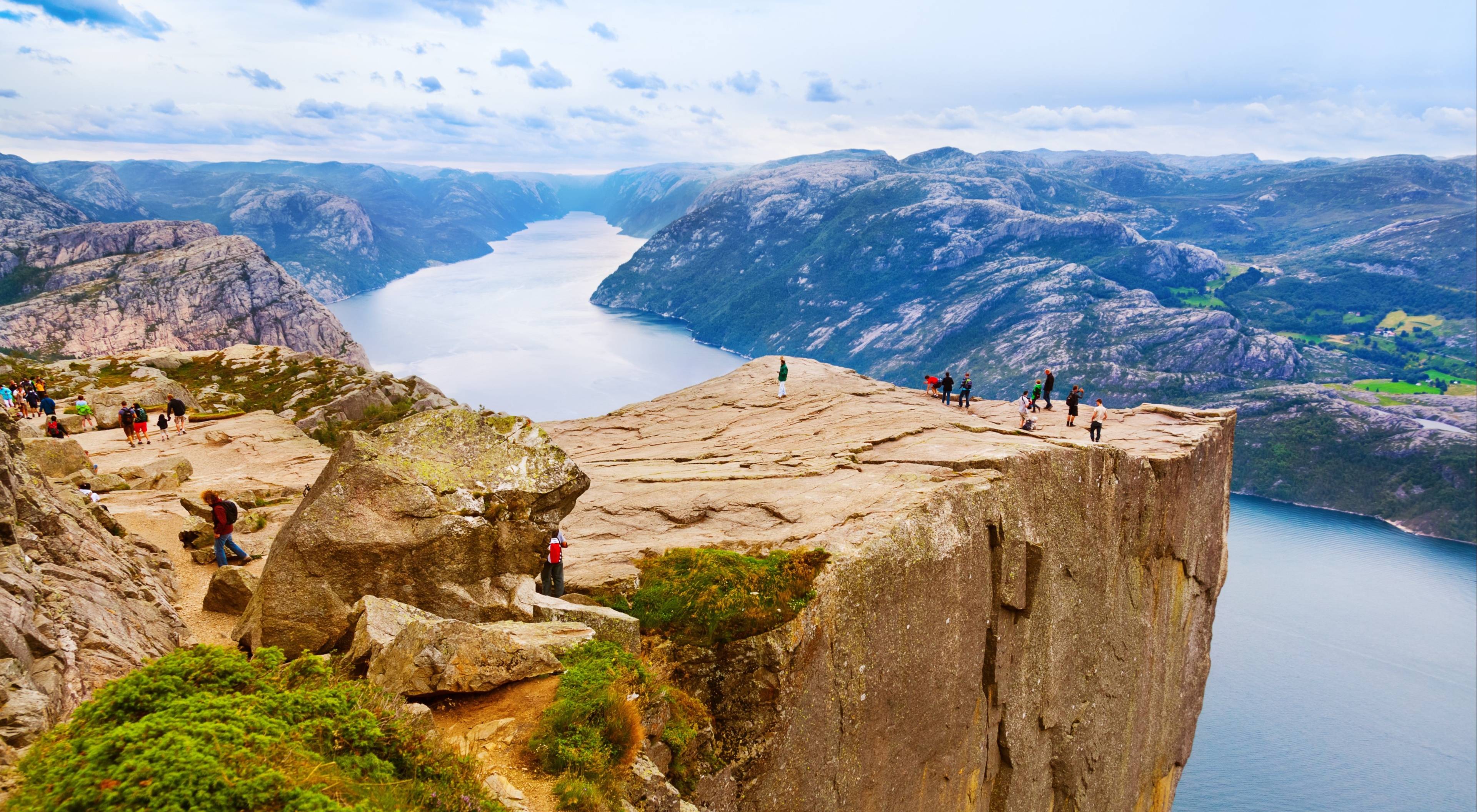 Historische Einblicke und unvergessliche Wanderungen von Bergen nach Stavanger