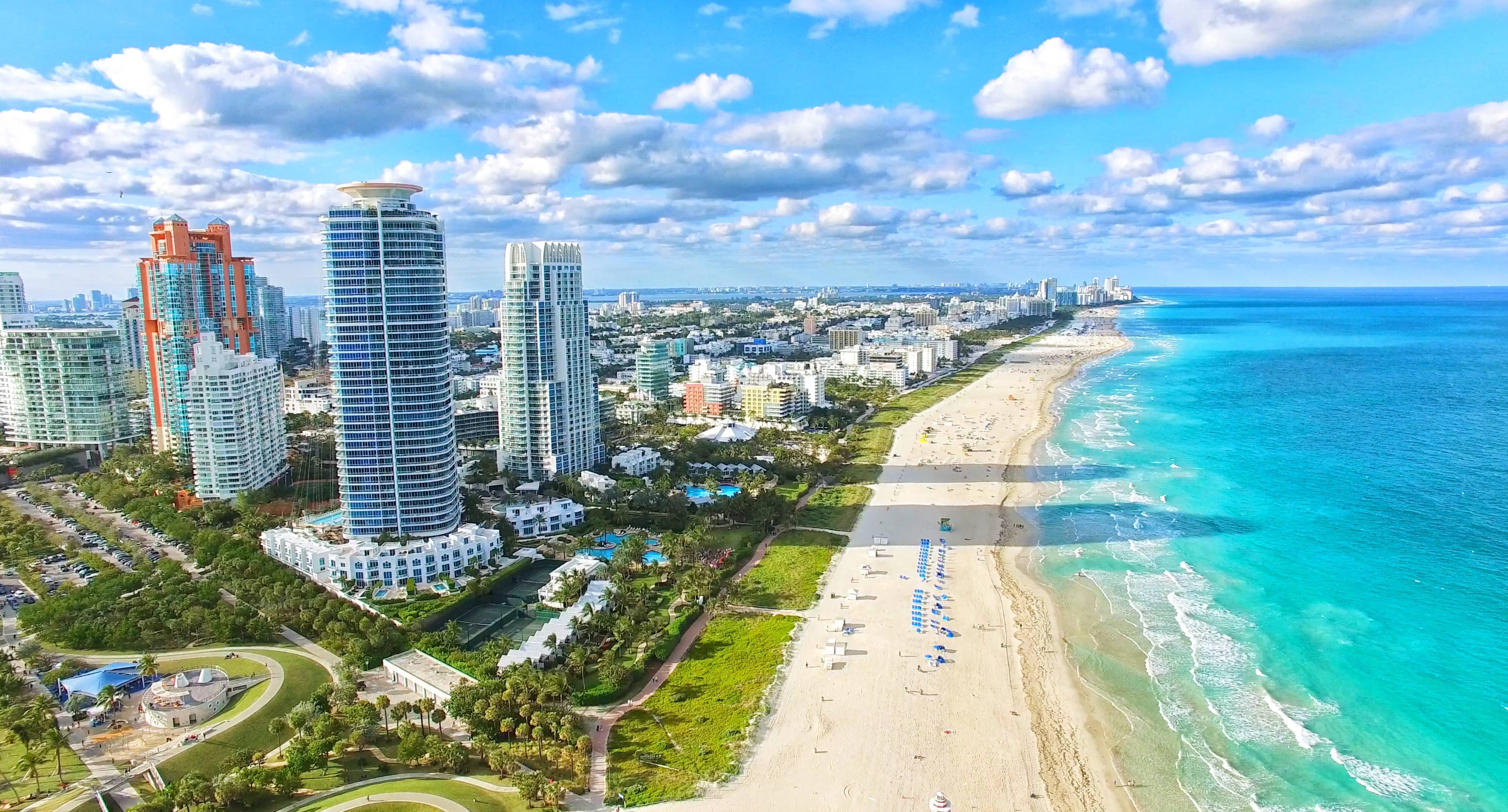 La Costa del Tesoro della Florida e la colorata città di Miami
