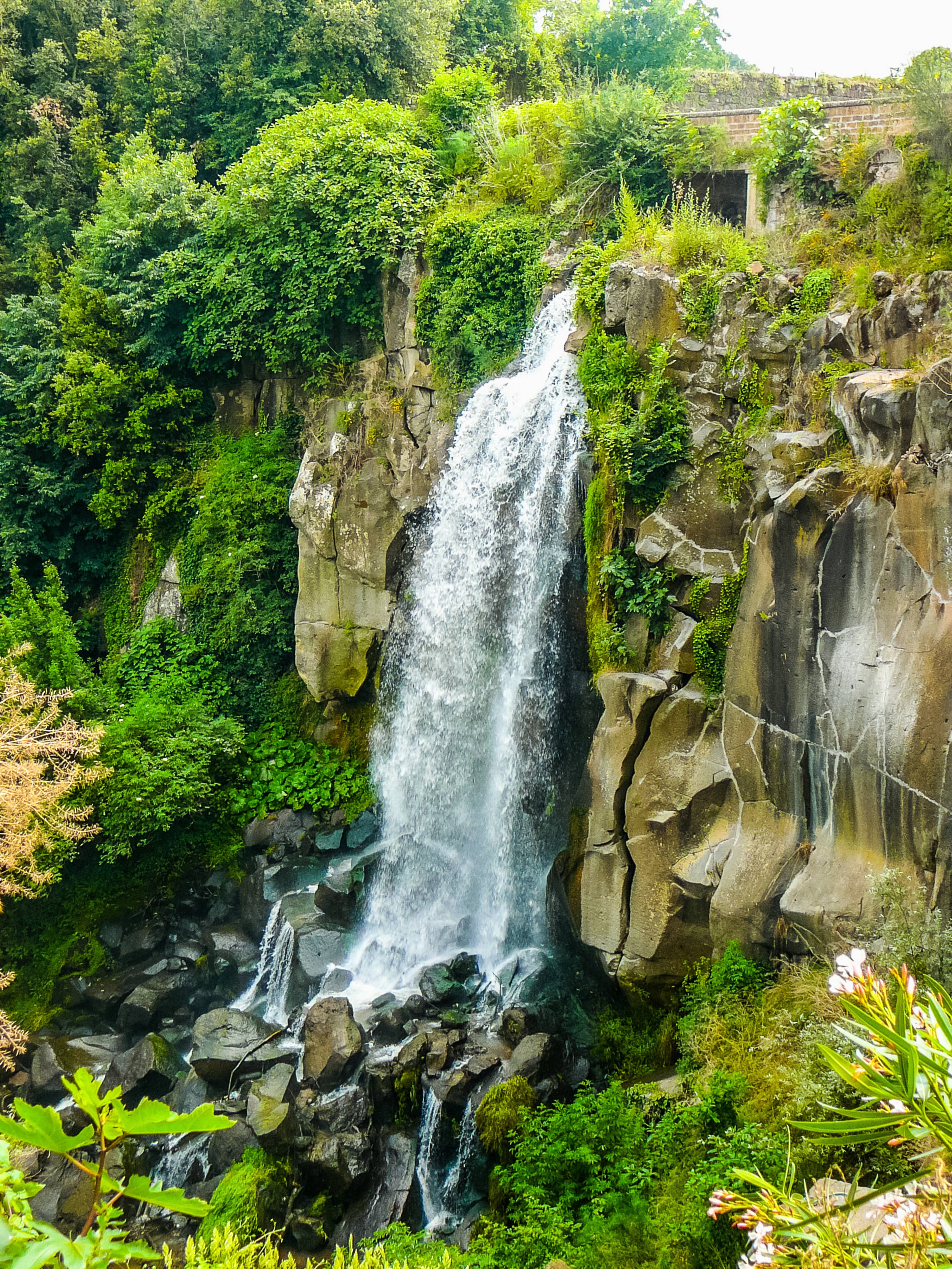 Cavaterra of Waterfall