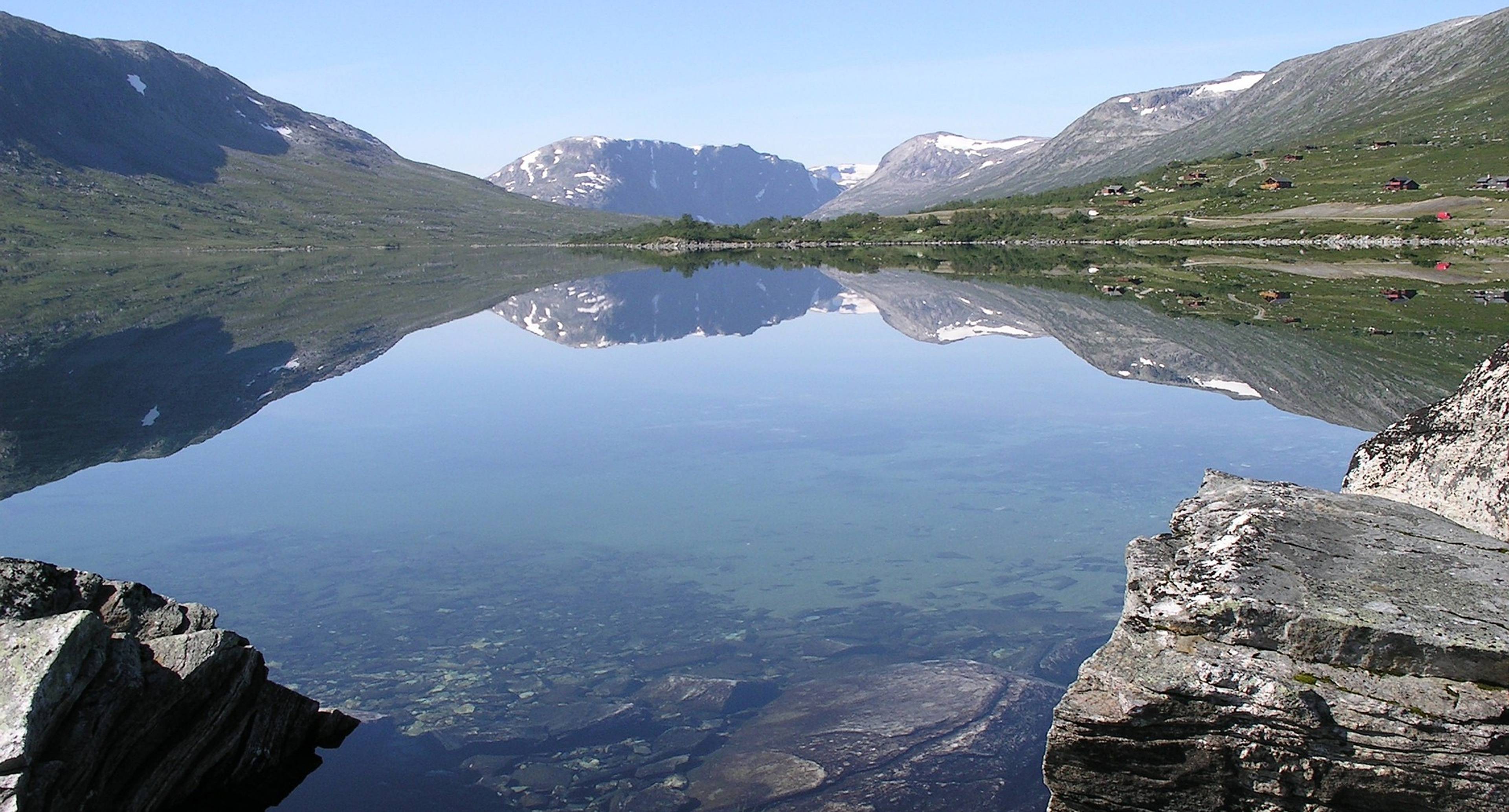 Histoire et nature se conjuguent dans ce voyage à travers les vallées de Norvège