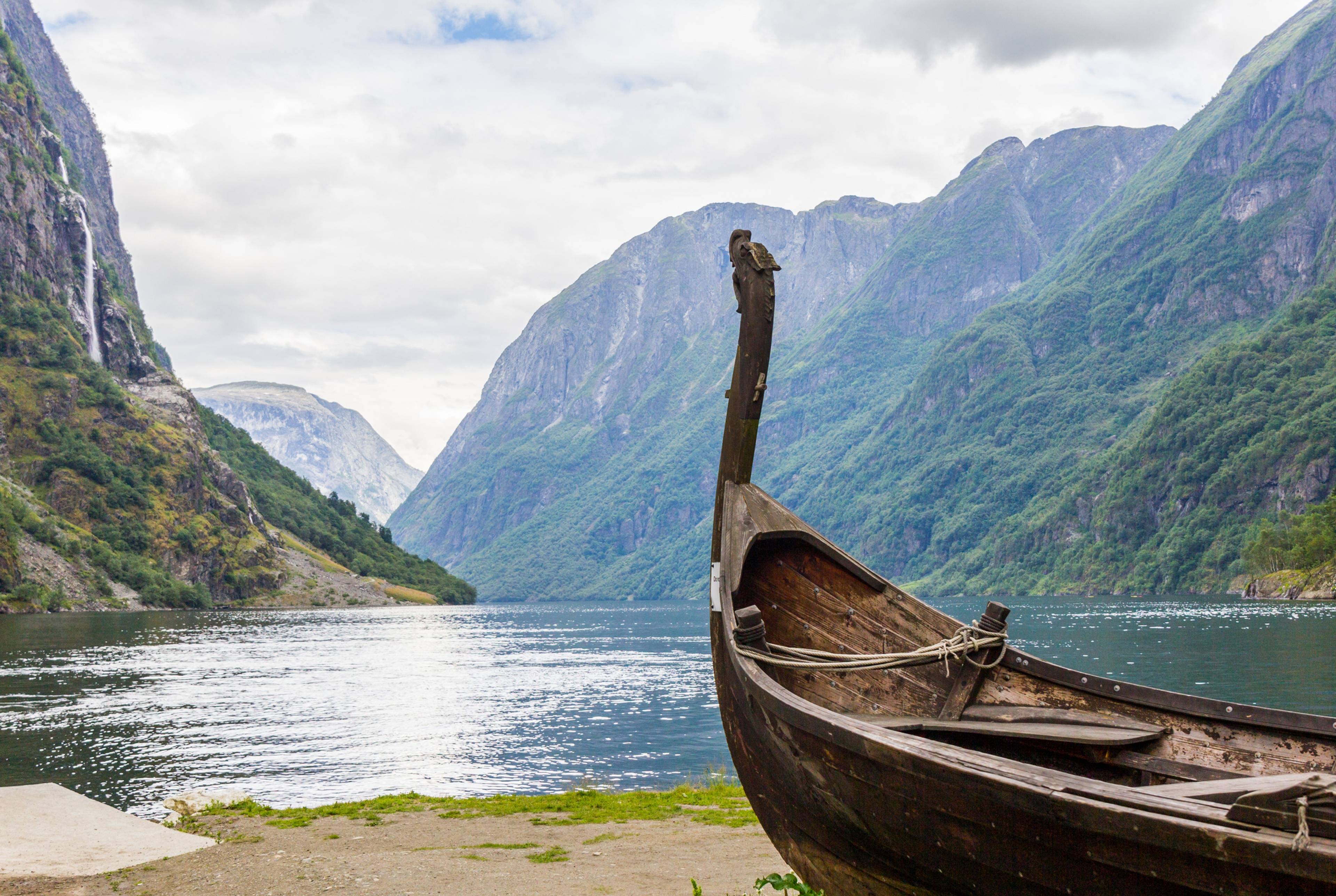 Ein Tag außerhalb von Bergen: Fjorde und Wikinger