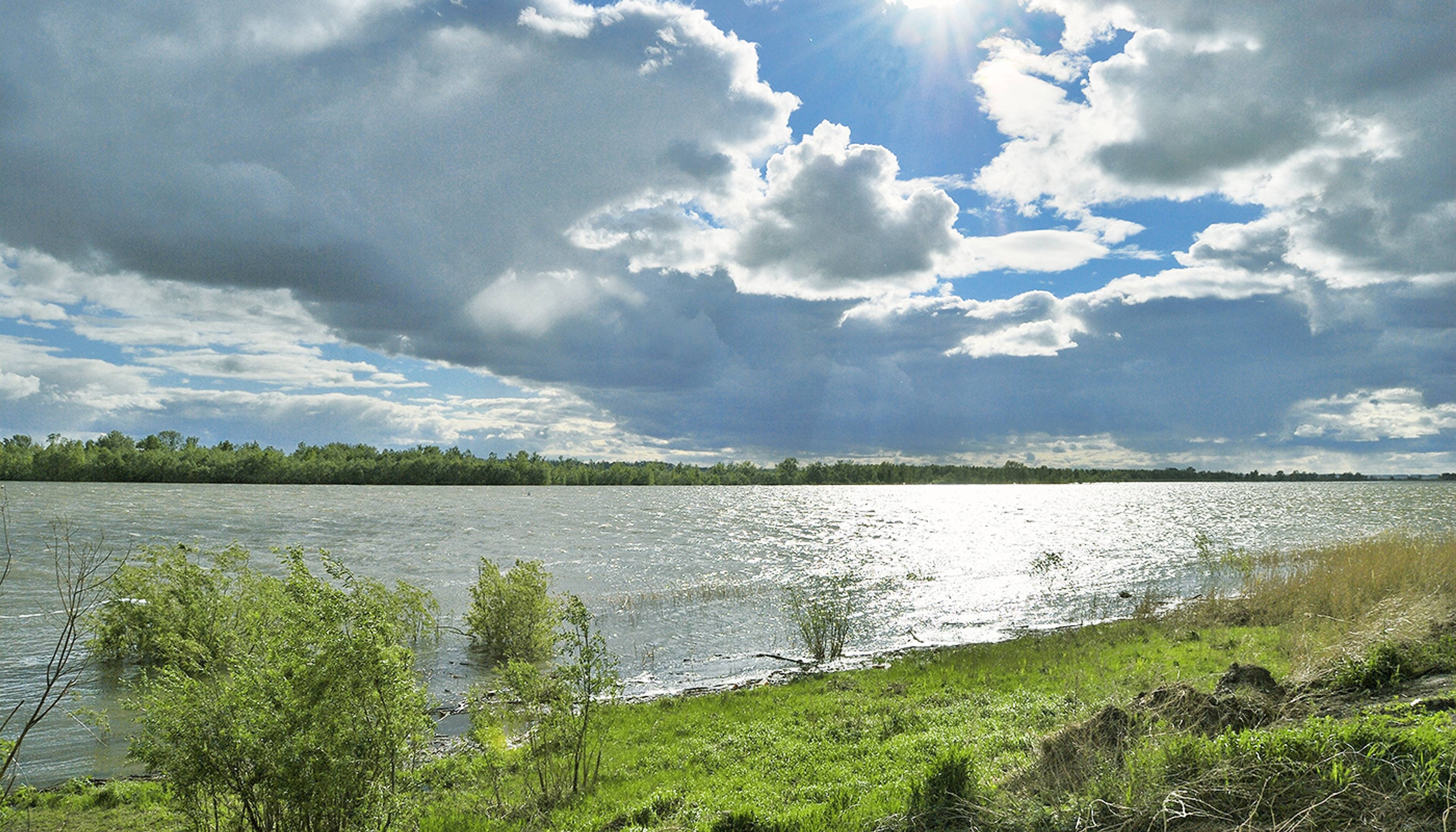 Pokrovskoe Lake