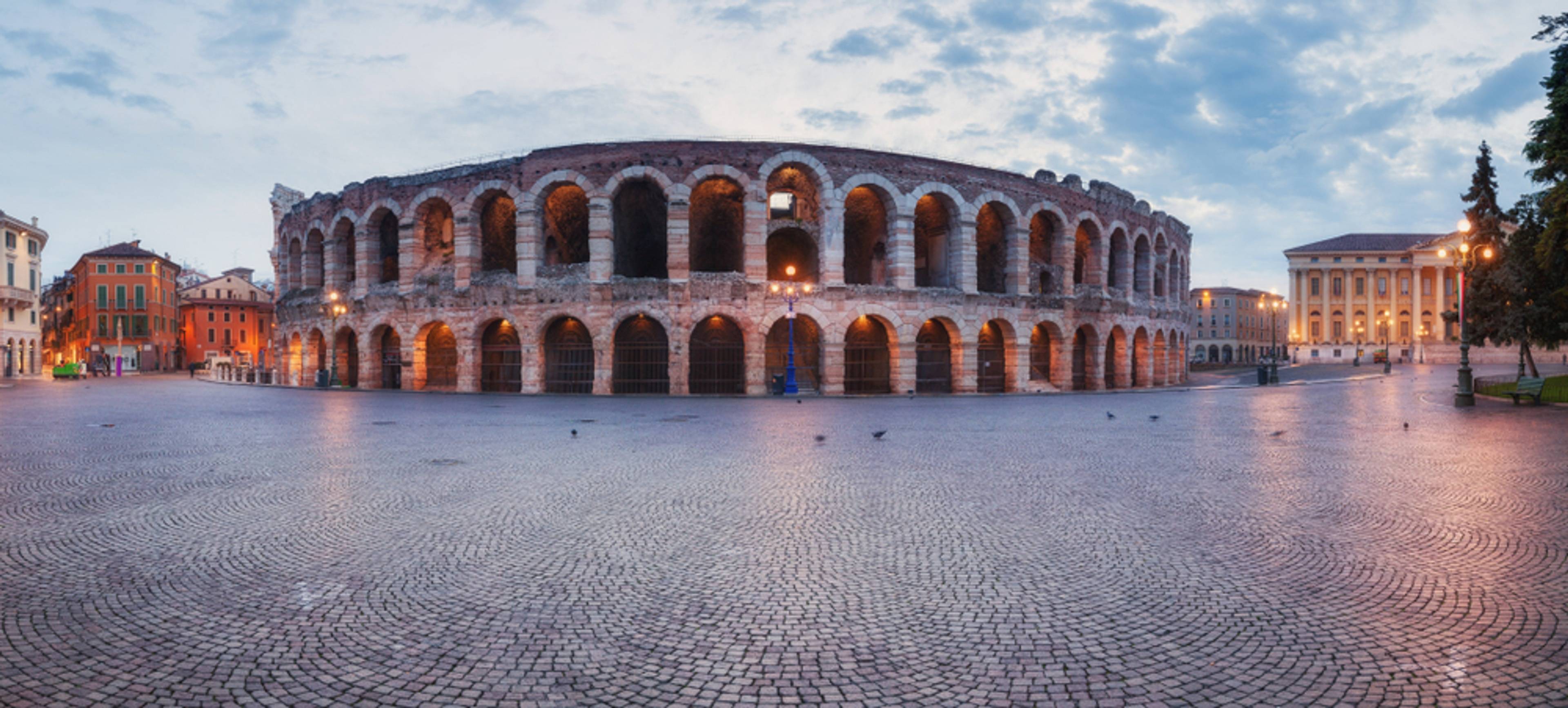 Arènes de Vérone (Arena di Verona)