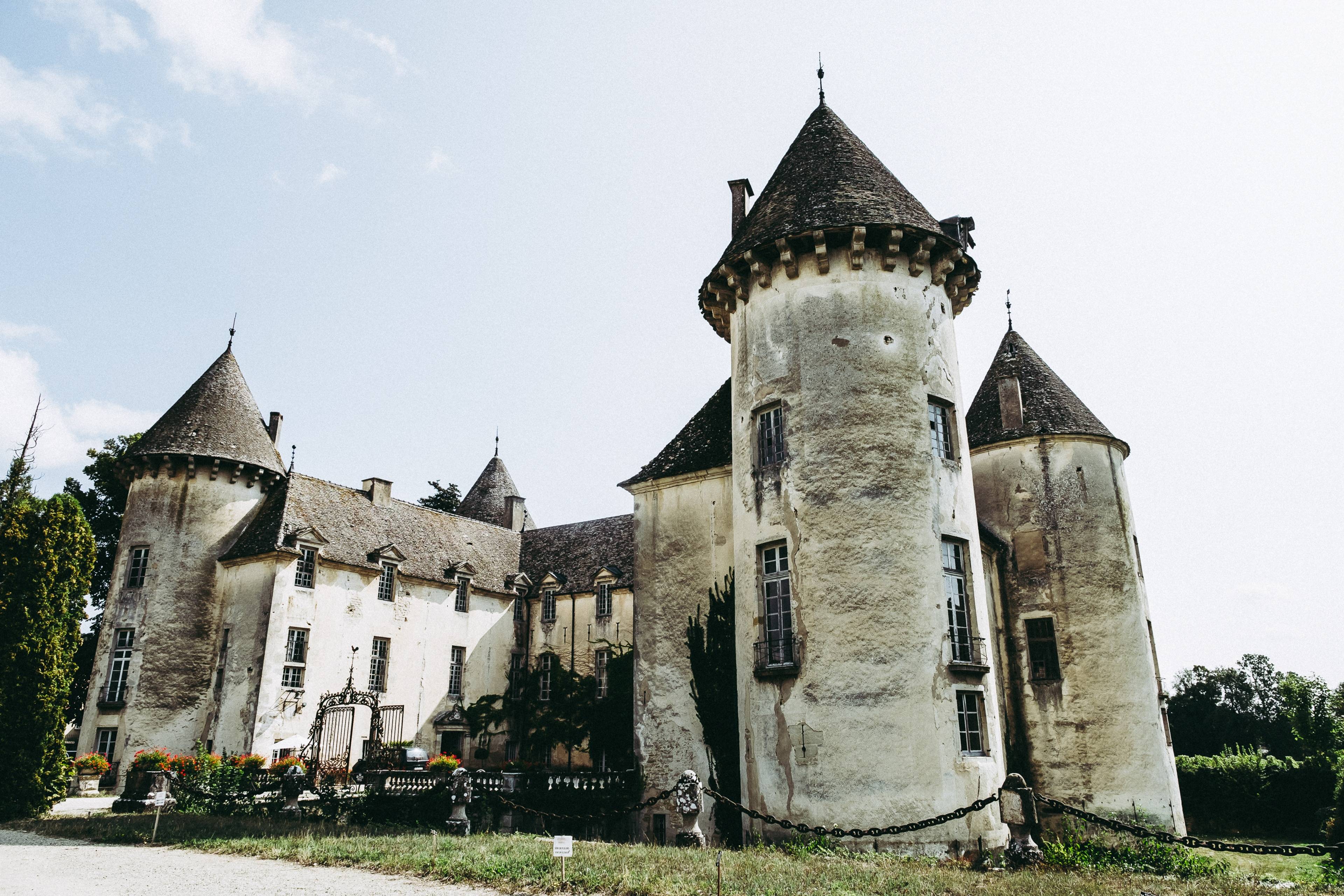 Schloss Savigny-lès-Beaune