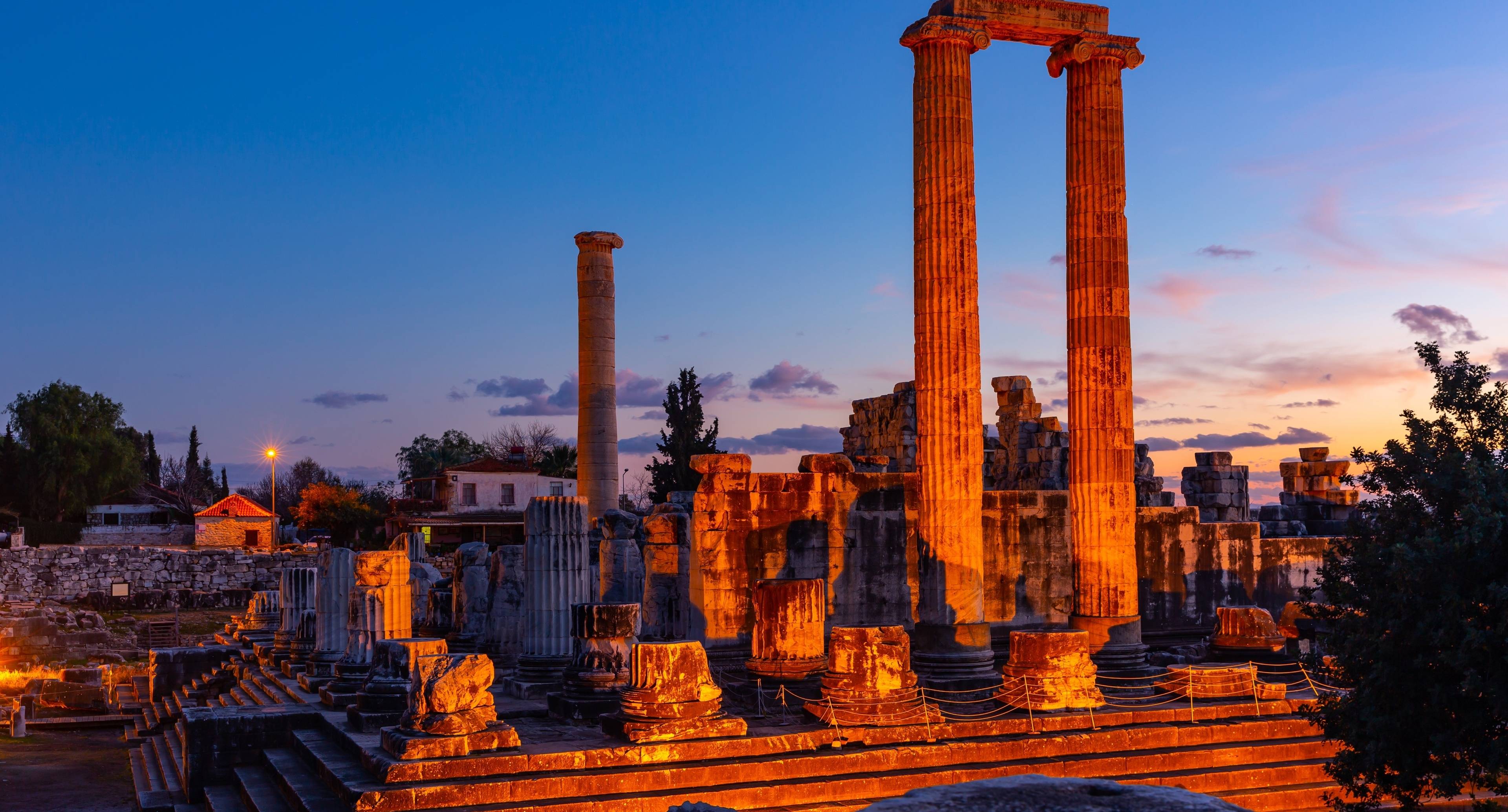 The Finest Ancient Temples in the Aegean