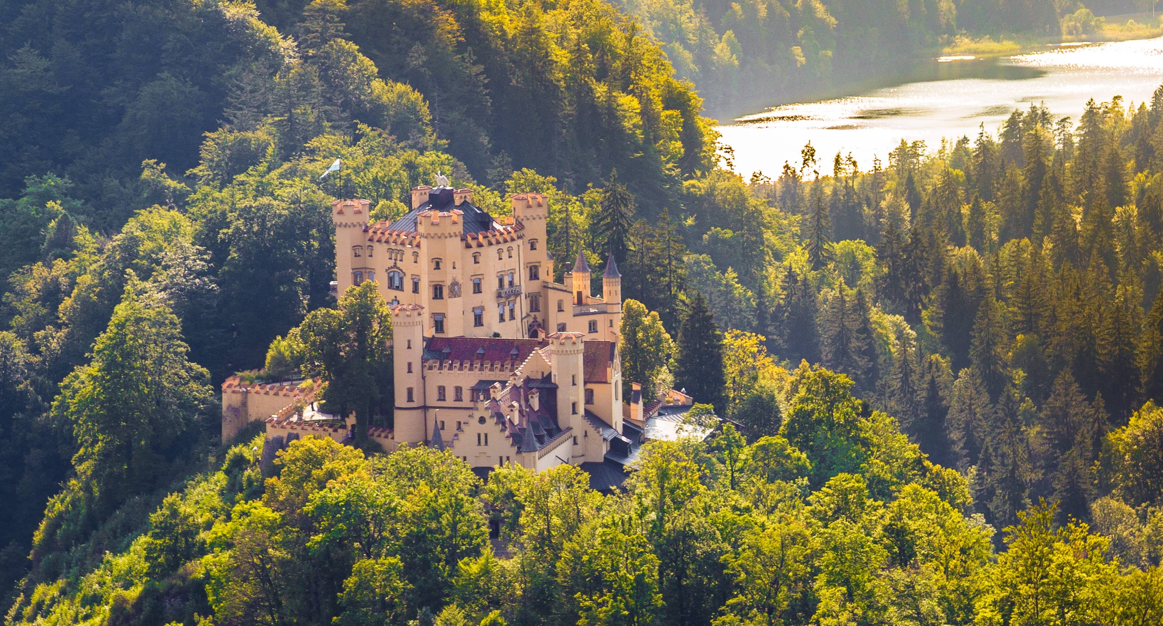 Enchanting Castles and Villages Surrounded by the Alps