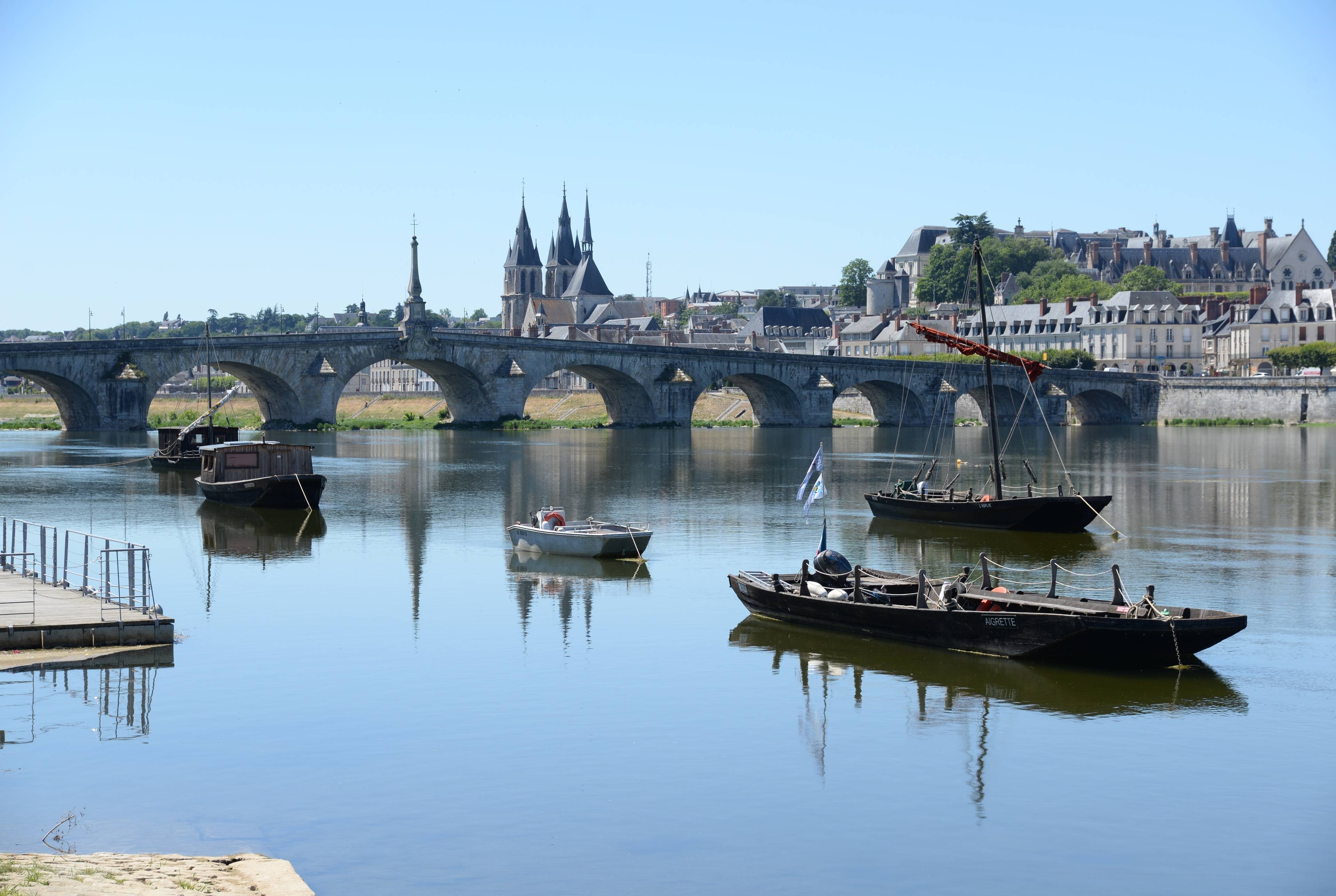 The Loire Valley For Foodies: Wining & Dining Along the River