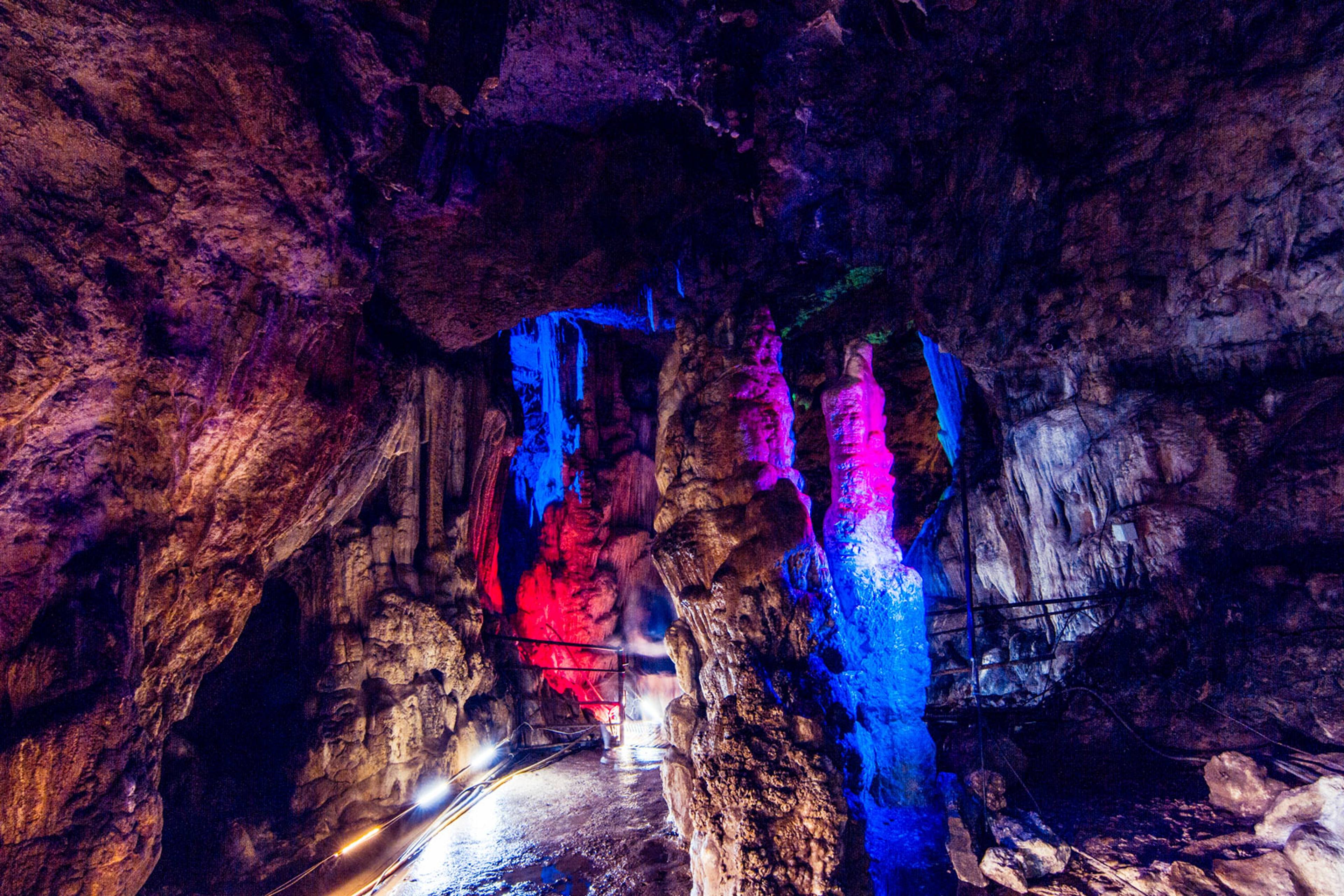  Great Azish Cave