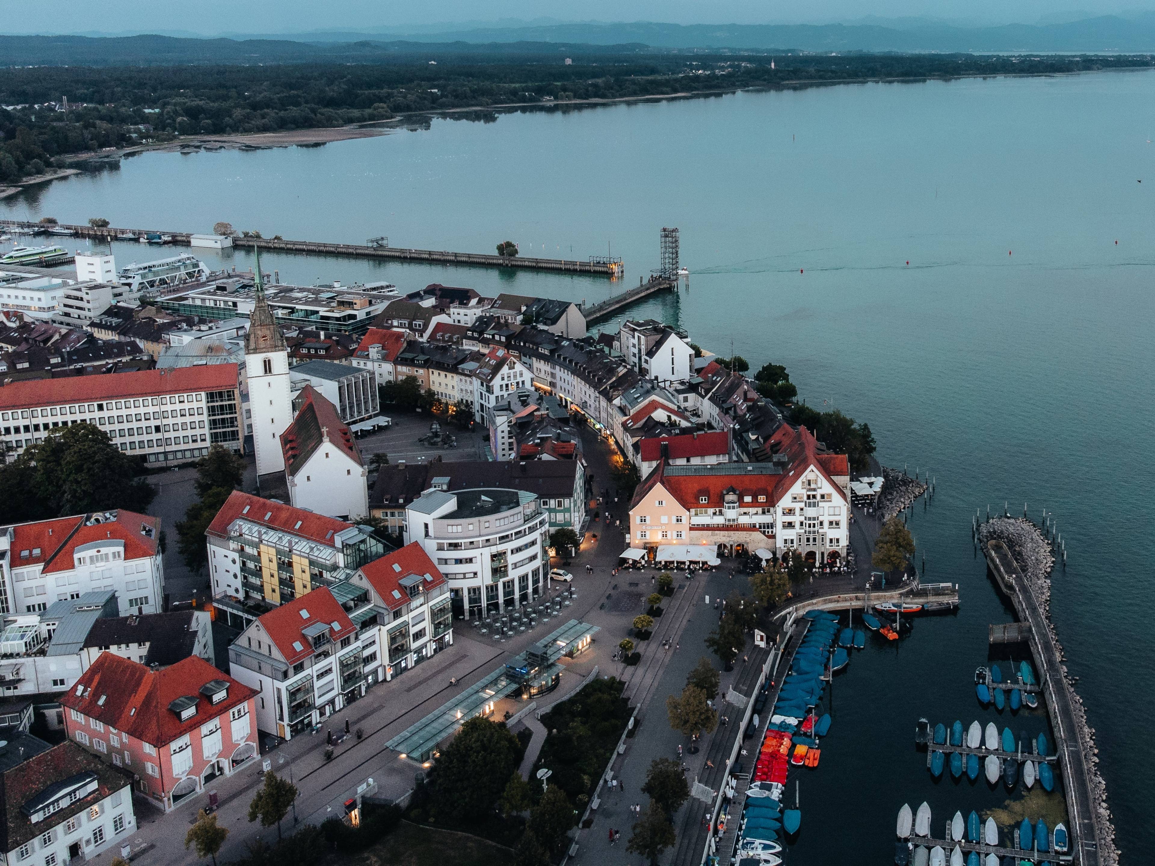 Friedrichshafen Lakeside Promenade