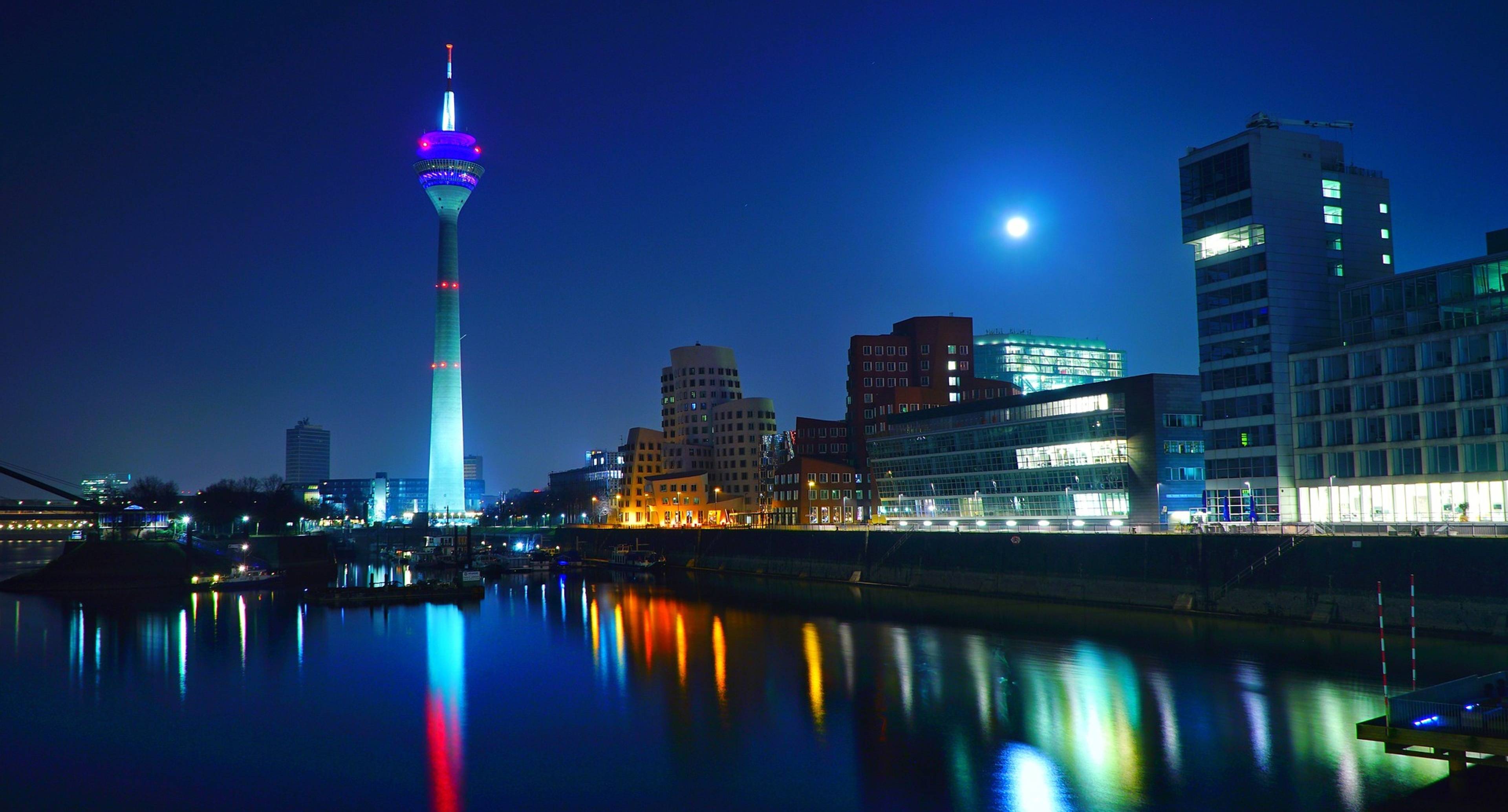 Discover Düsseldorf