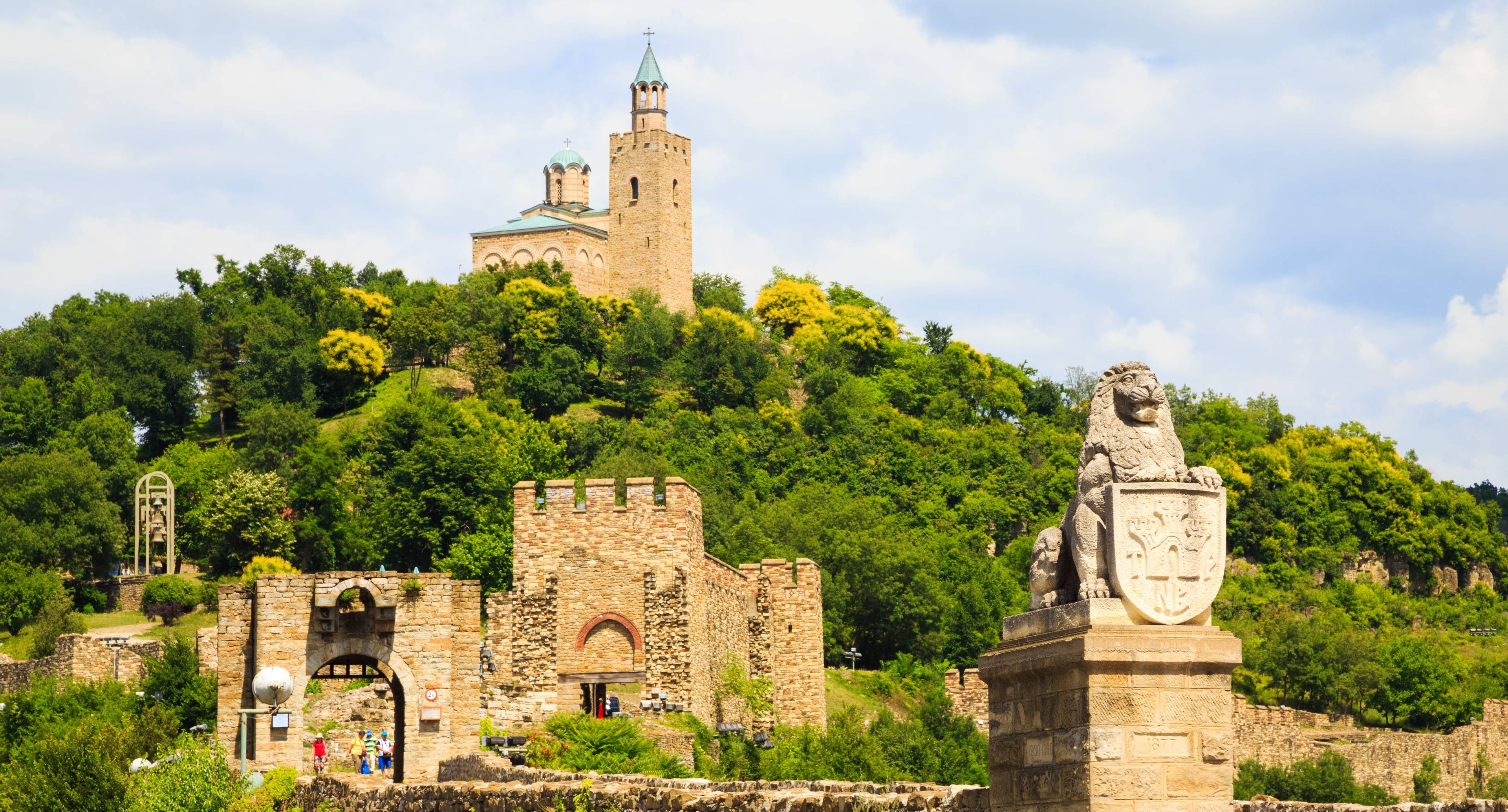 Veliko Tarnovo, the Gem of Historic Bulgaria  