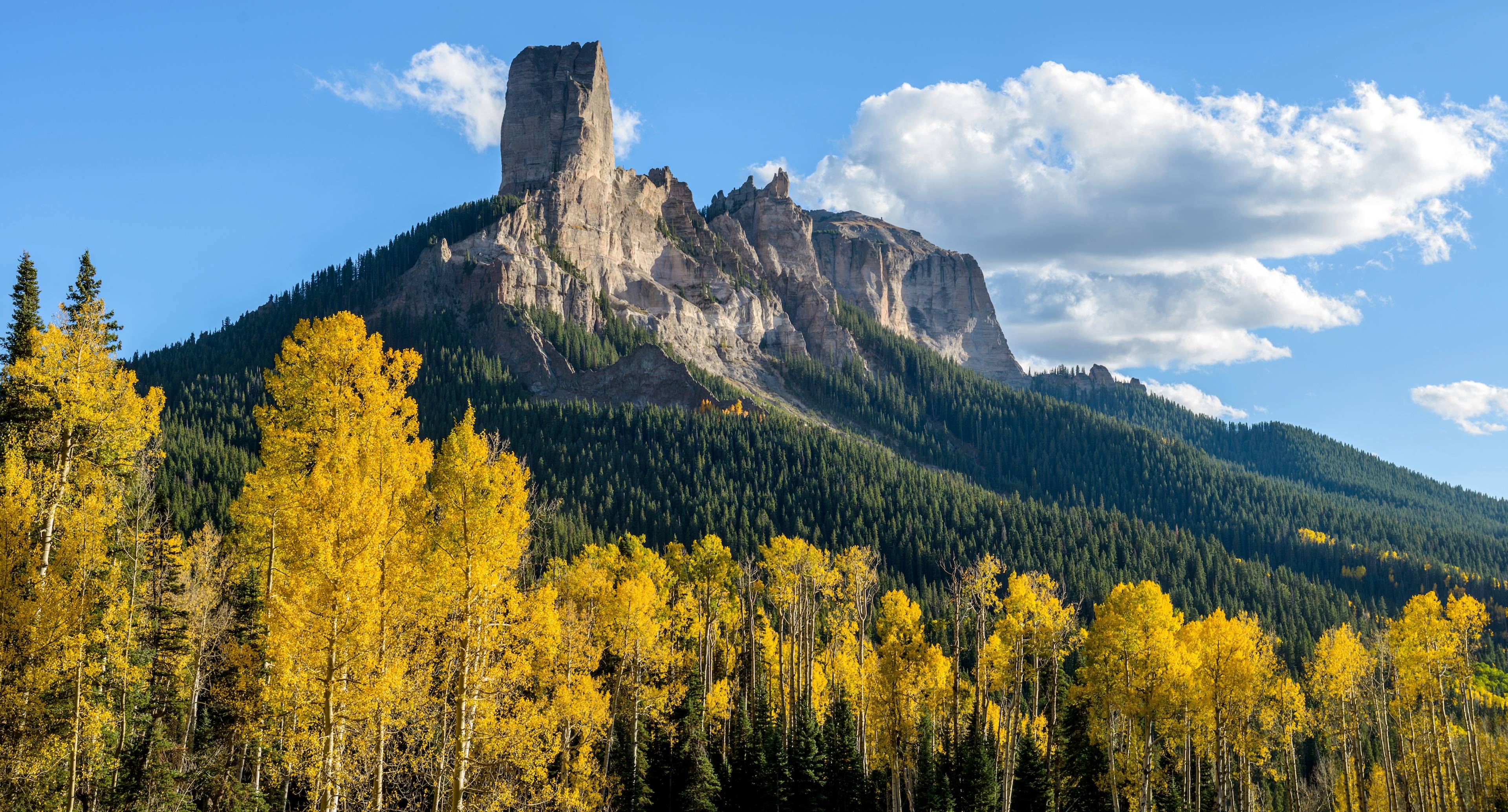 Mountain Hikes, Hot Springs and Stunning Vistas