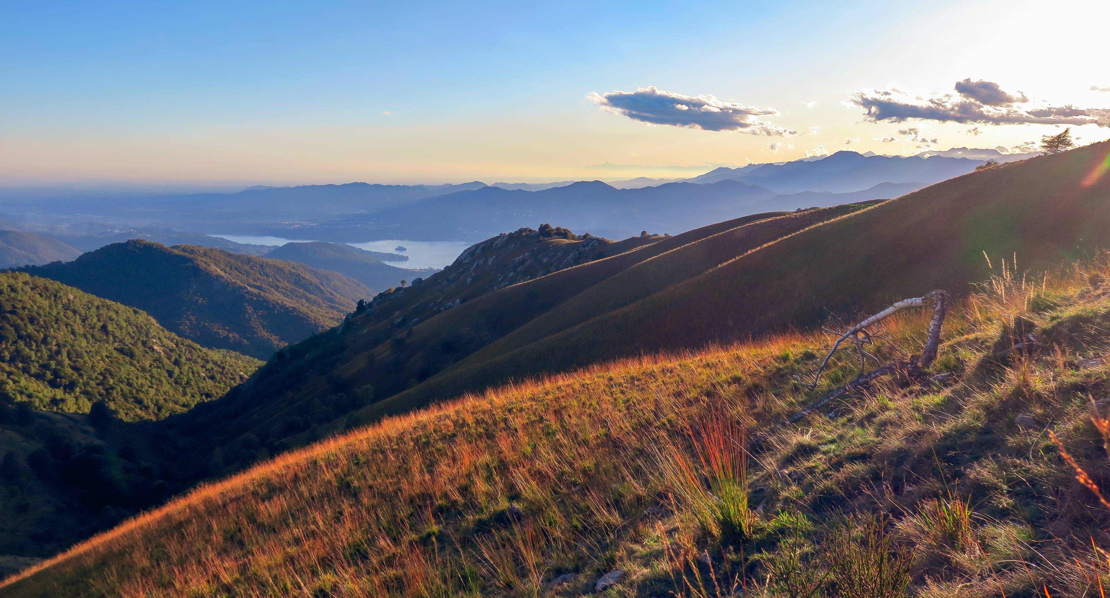 Mountains and Lakes of North Piedmont