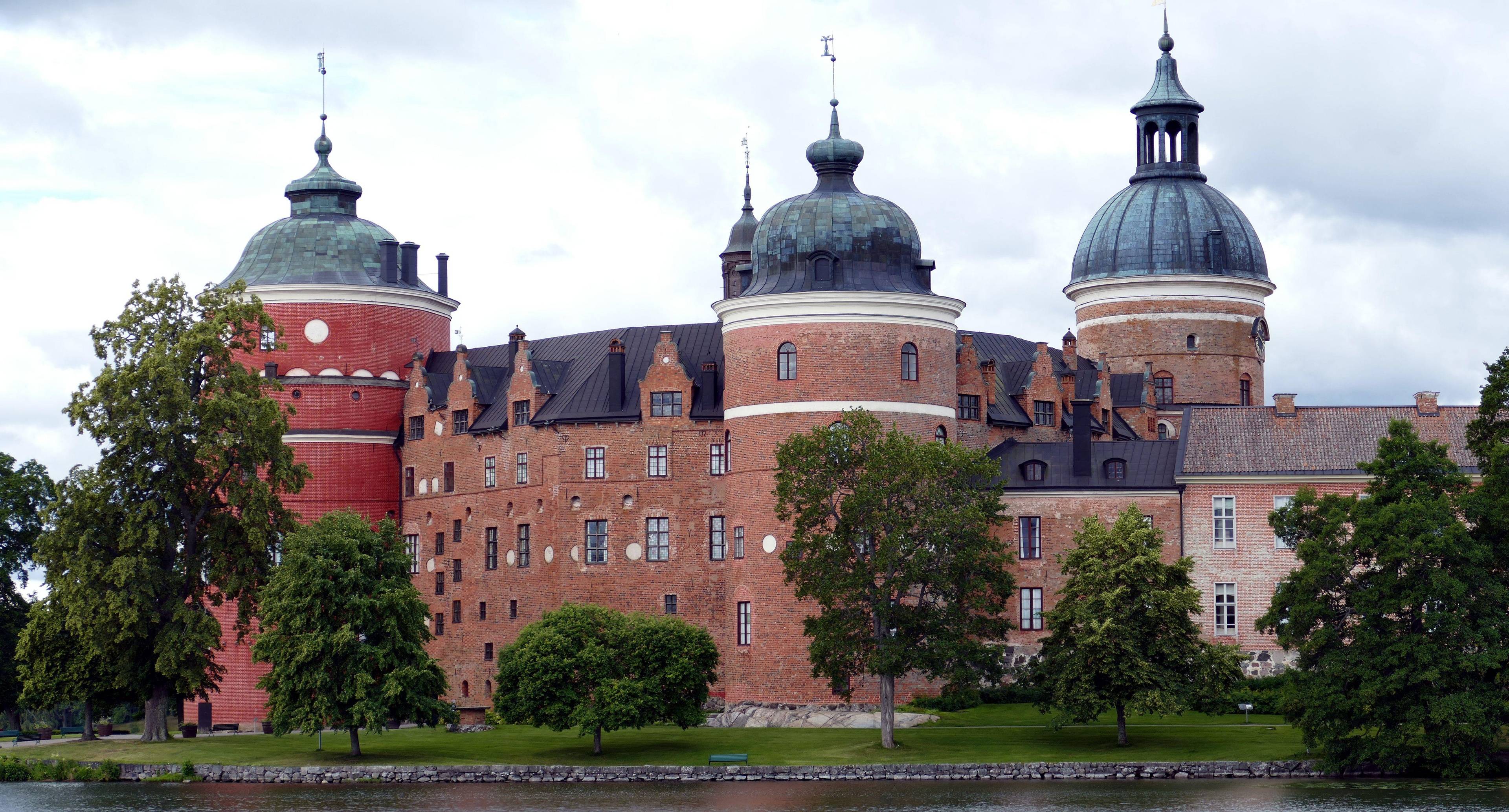 National Park, Enchanted Castle, & Nature Reserve